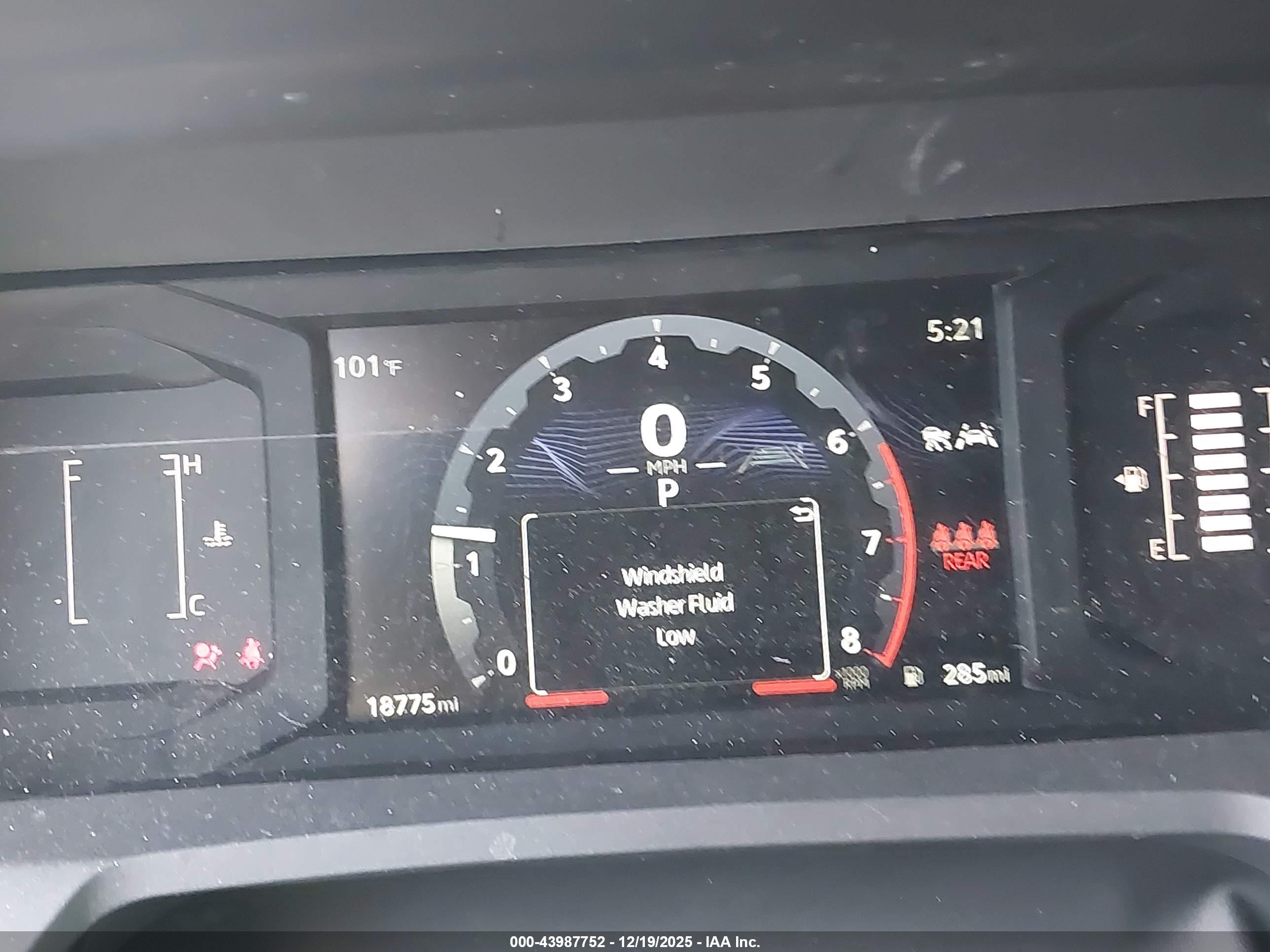 TOYOTA TACOMA image 7