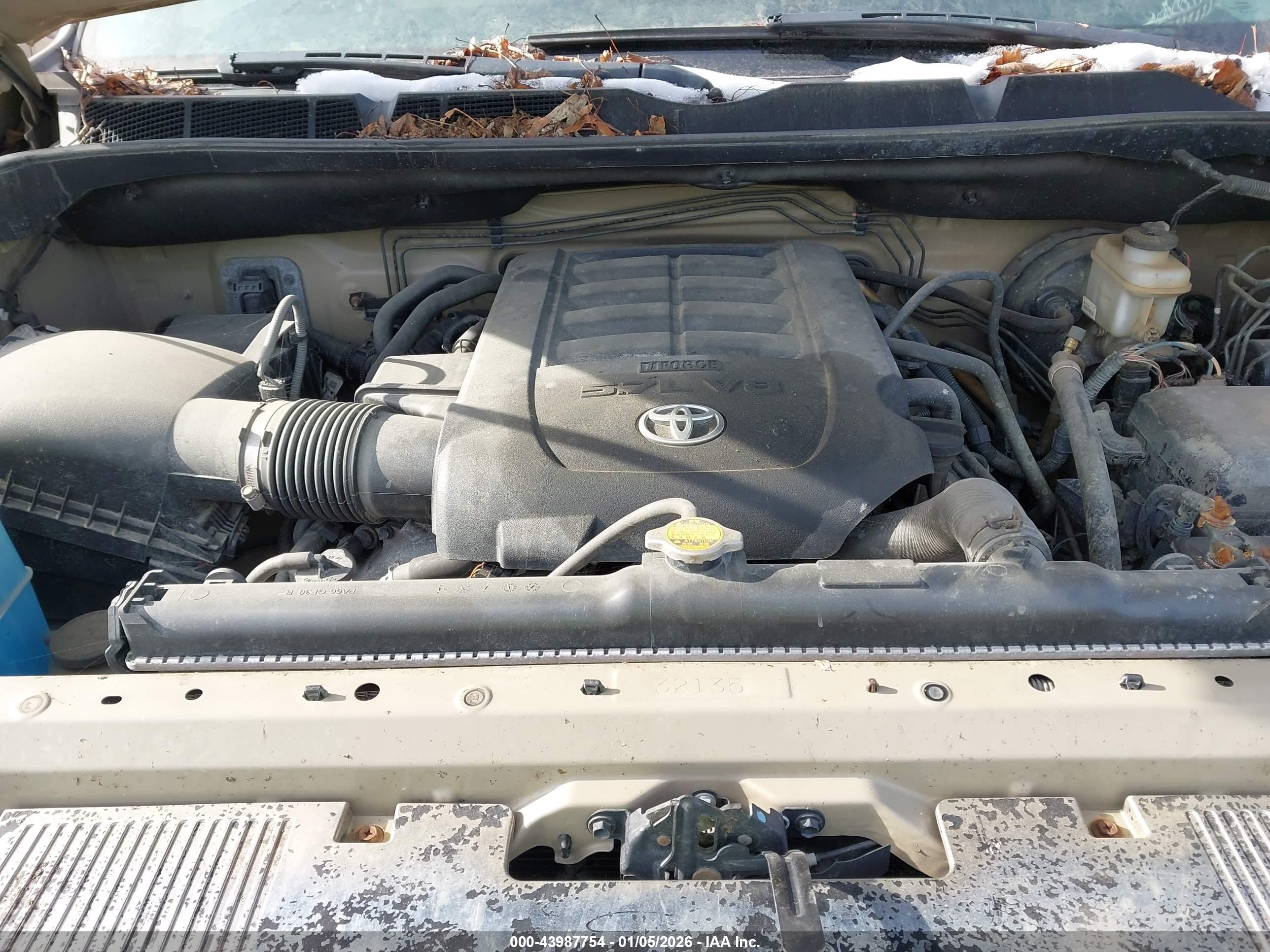 TOYOTA TUNDRA image 10