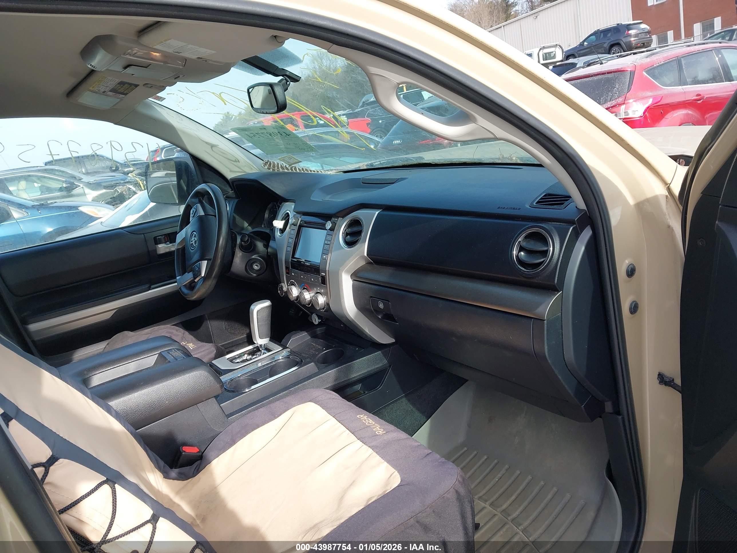 TOYOTA TUNDRA image 5