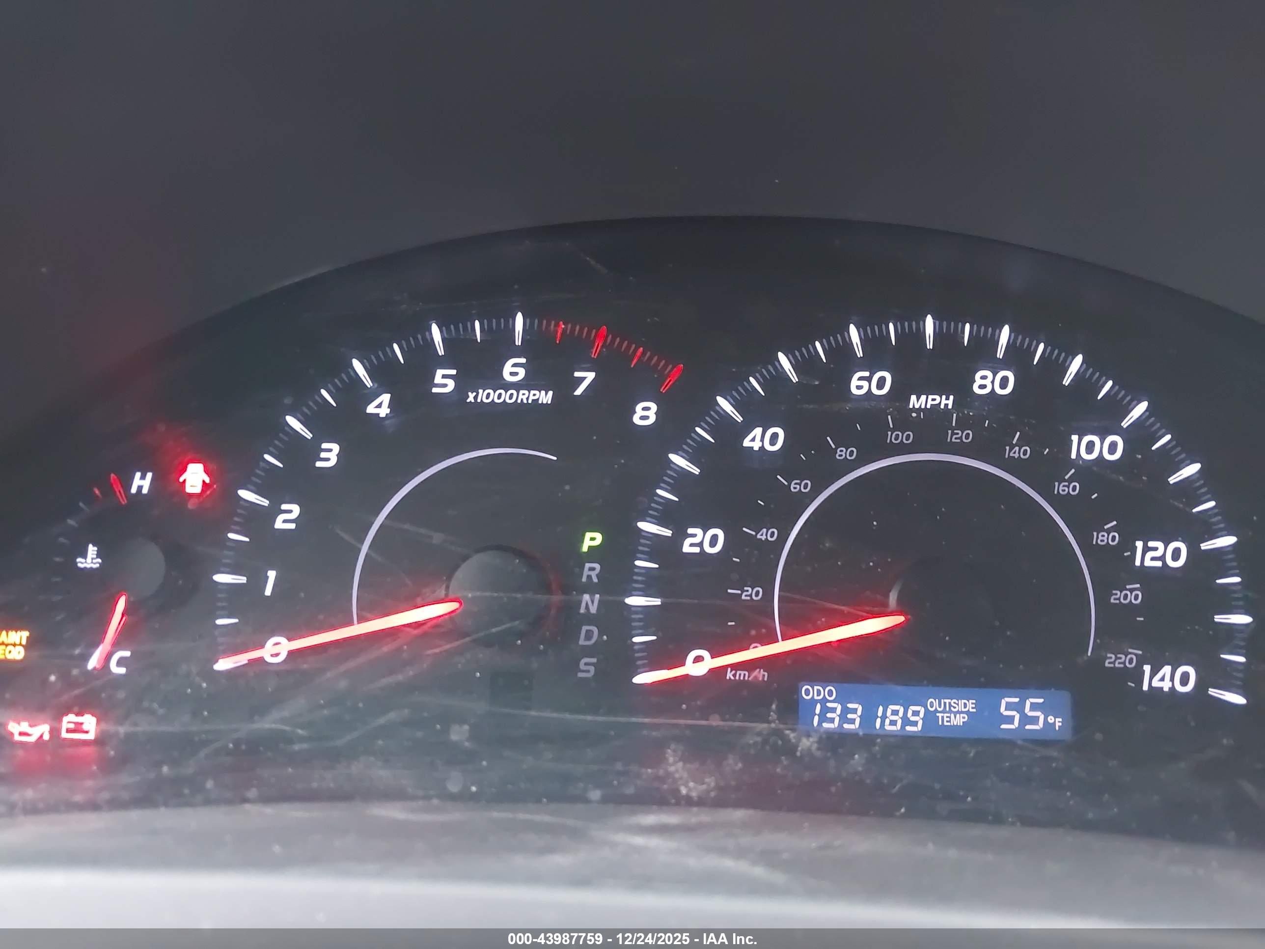 TOYOTA CAMRY image 7
