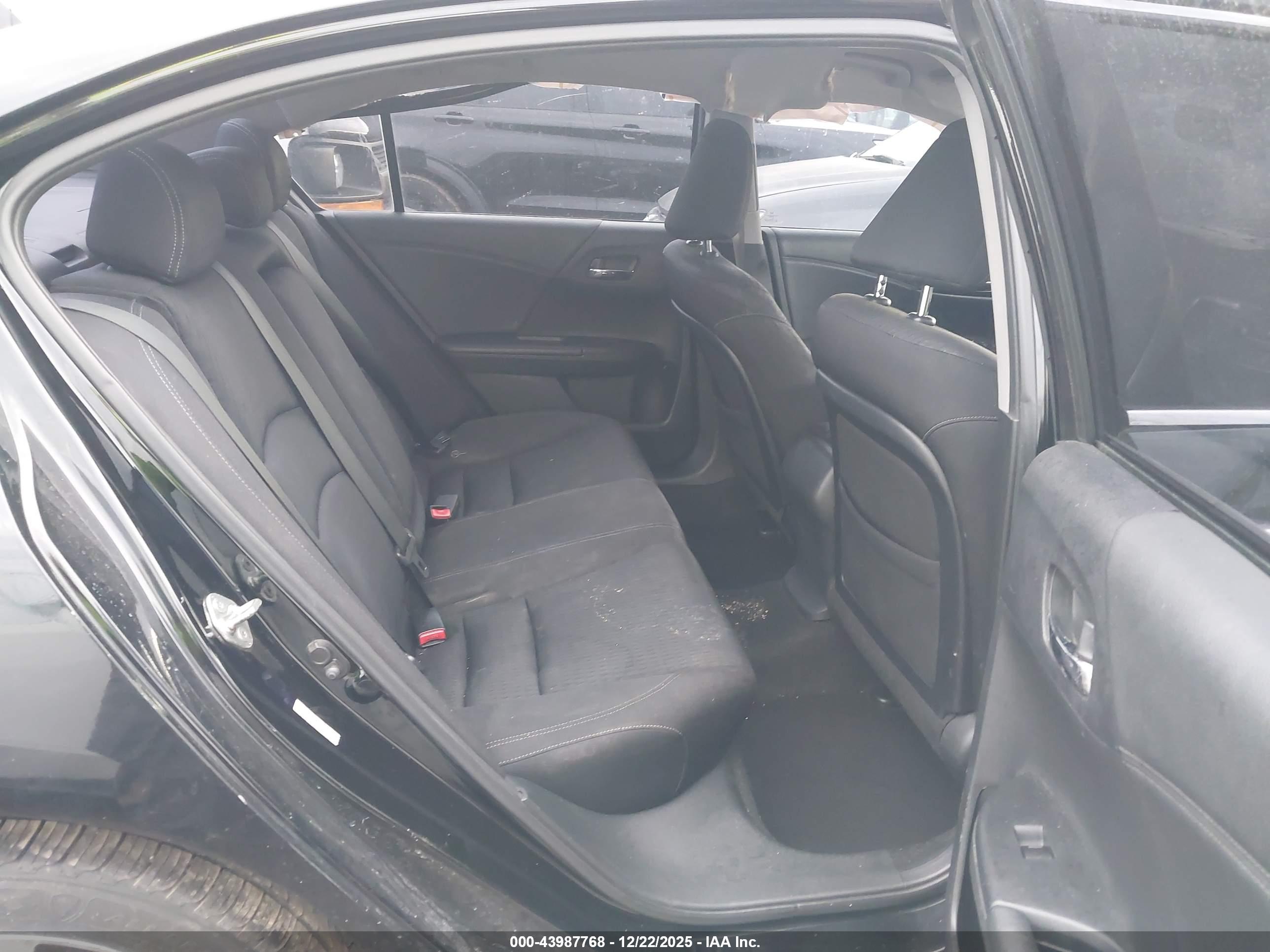 HONDA ACCORD image 8