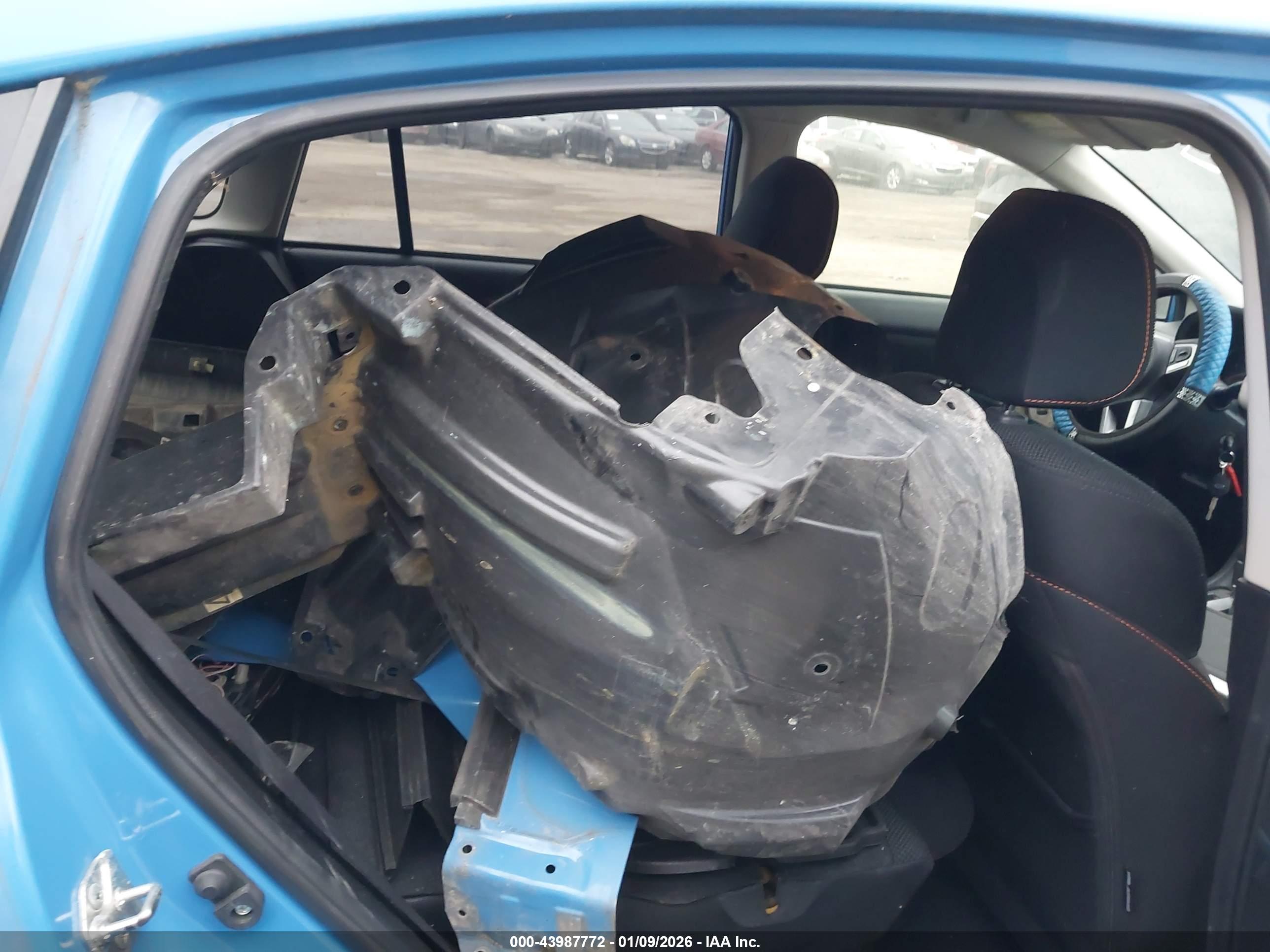 SUBARU CROSSTREK image 8