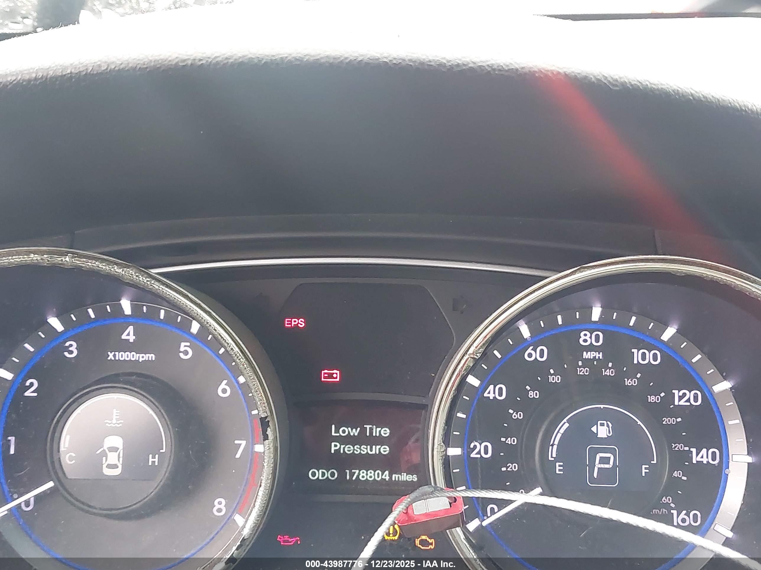 HYUNDAI SONATA image 7