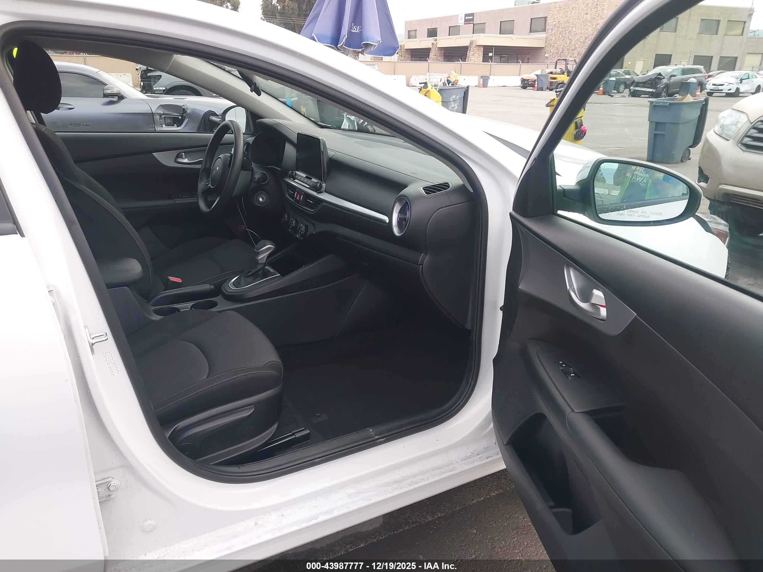 KIA FORTE image 5