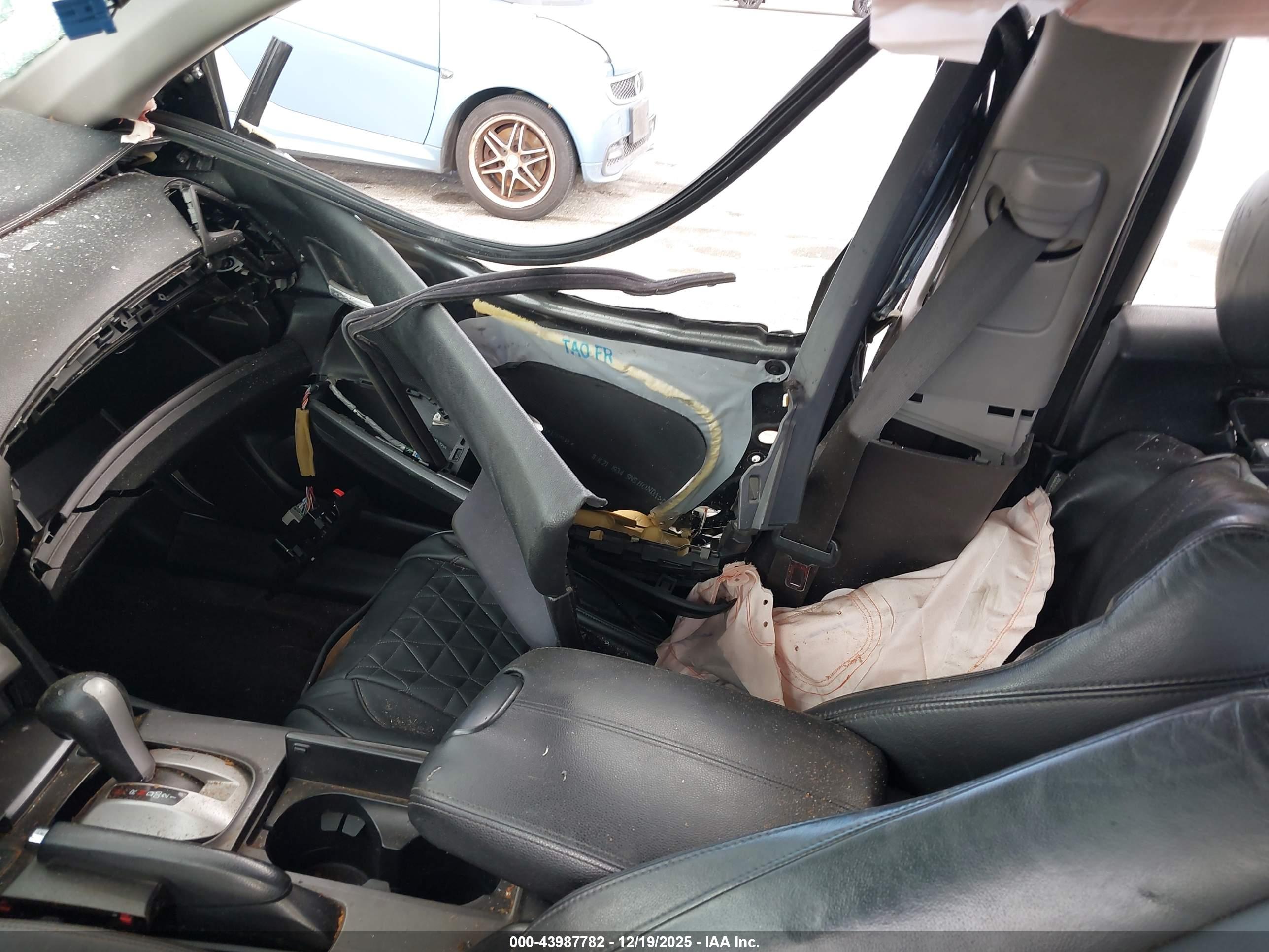 HONDA ACCORD image 5