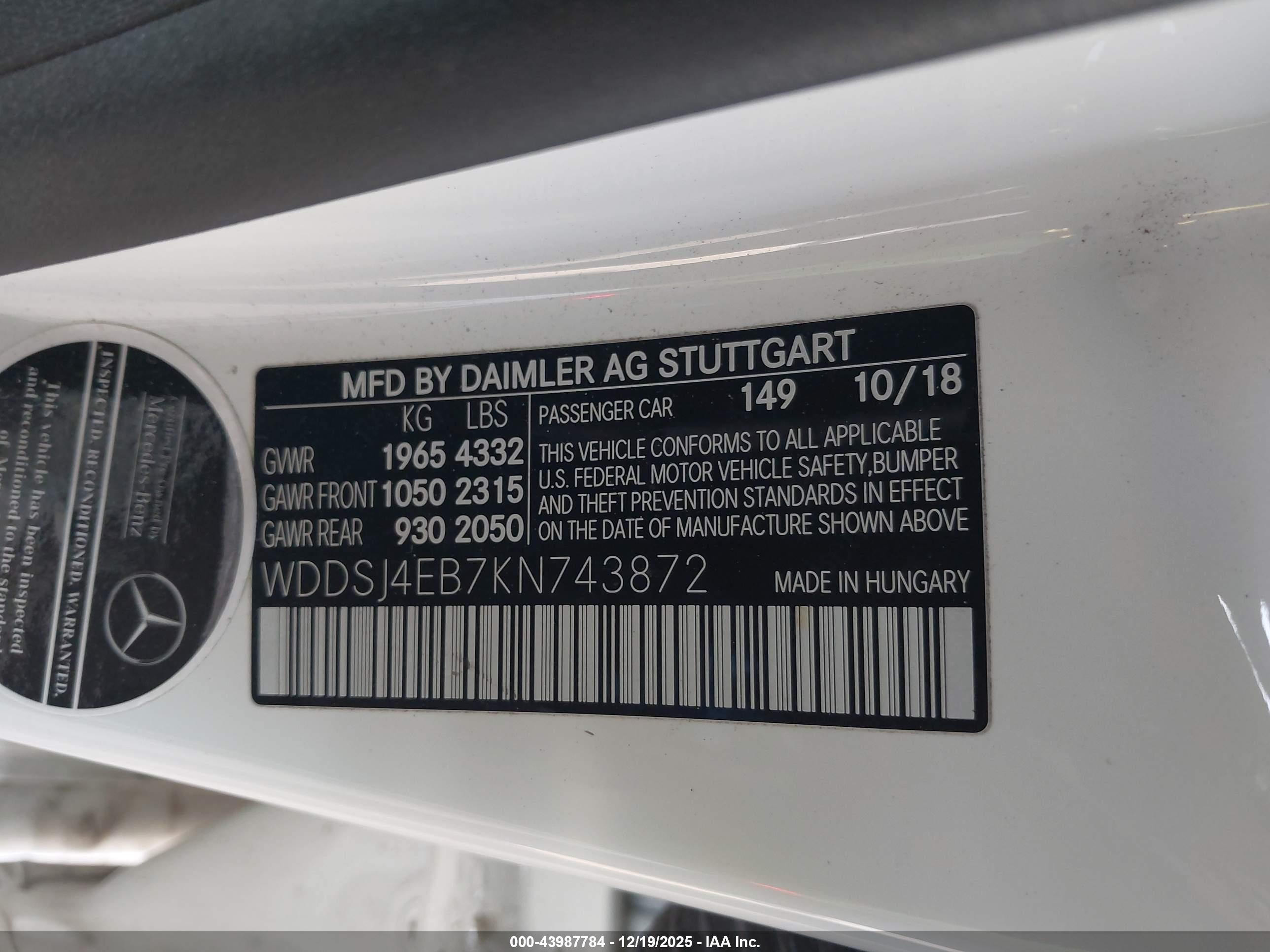 MERCEDES-BENZ CLA image 9