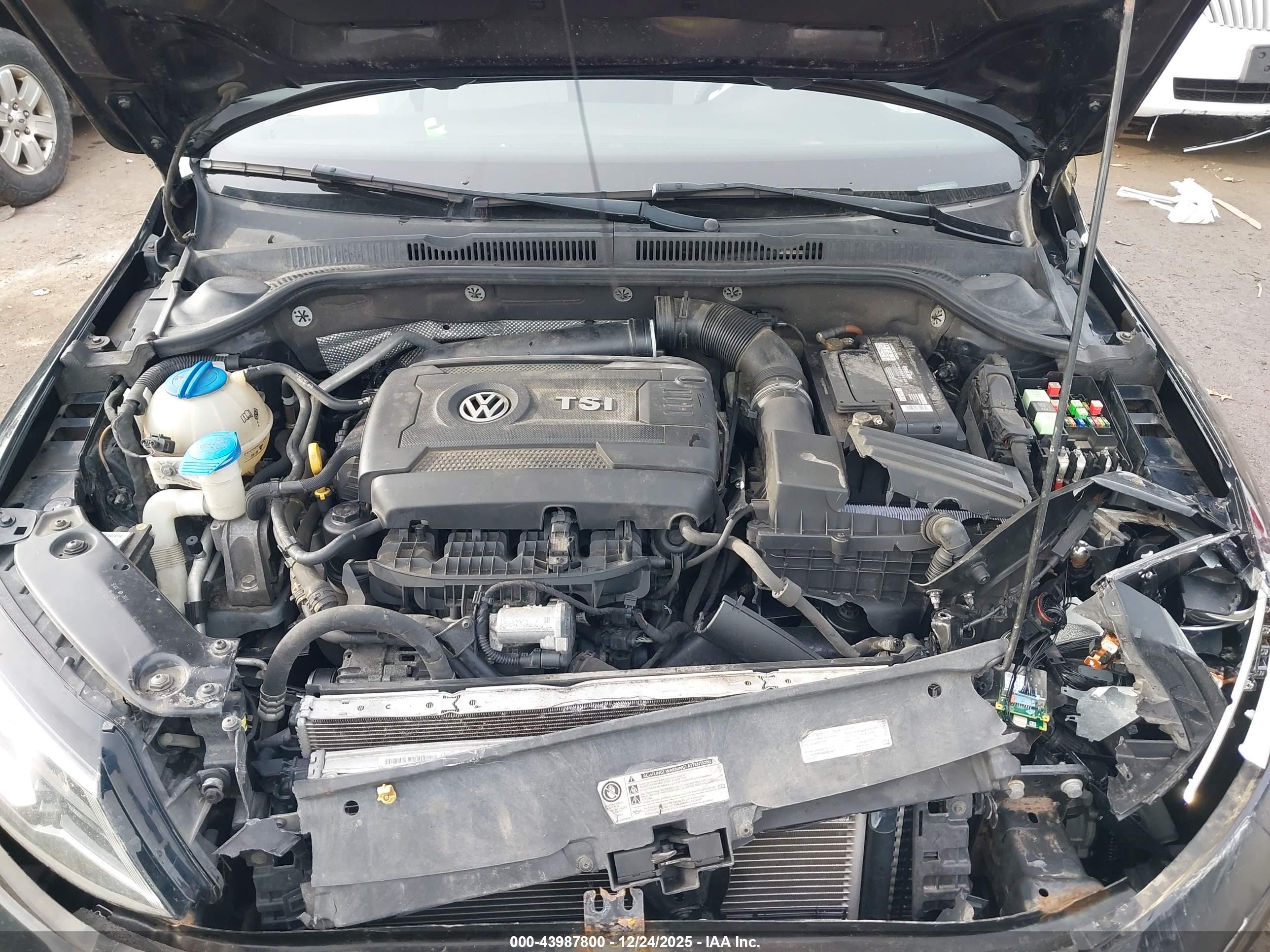 VOLKSWAGEN JETTA image 10