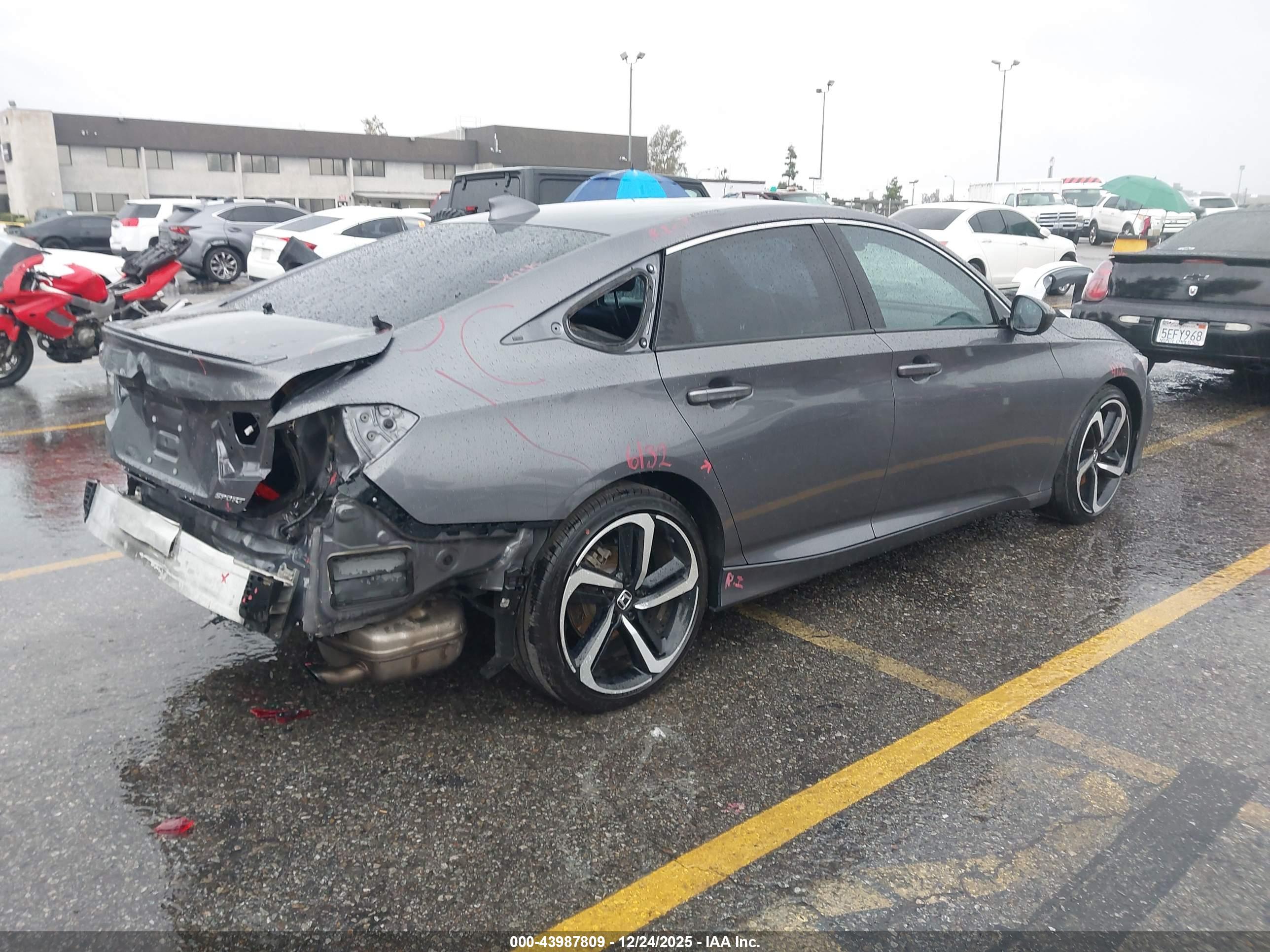 HONDA ACCORD image 4