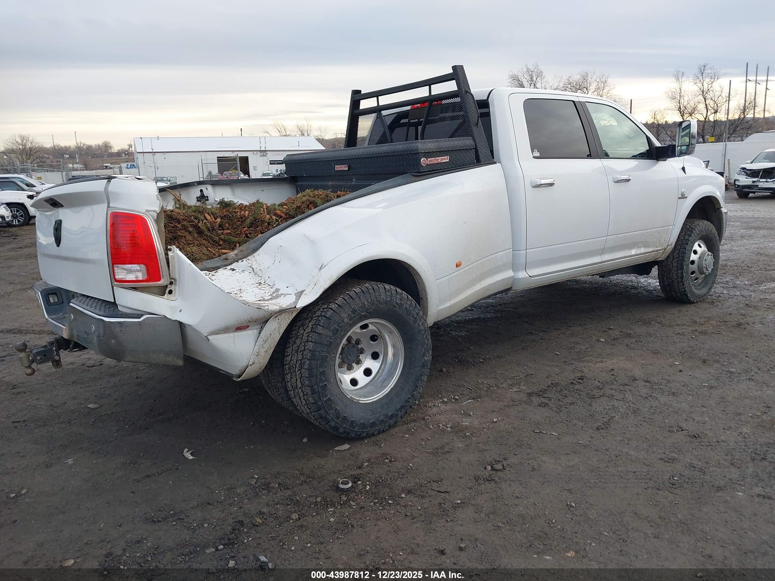 RAM 3500 image 4