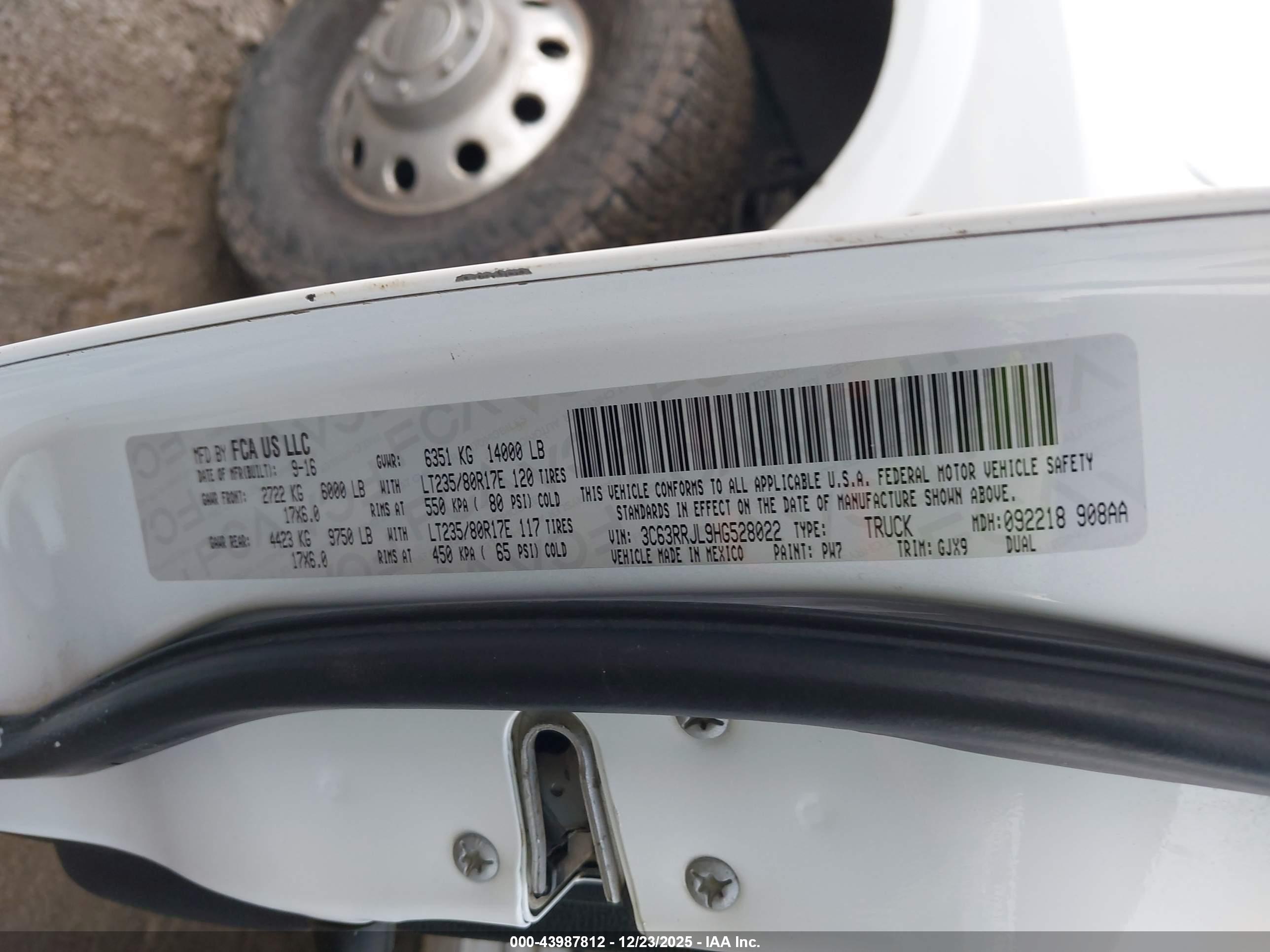 RAM 3500 image 9