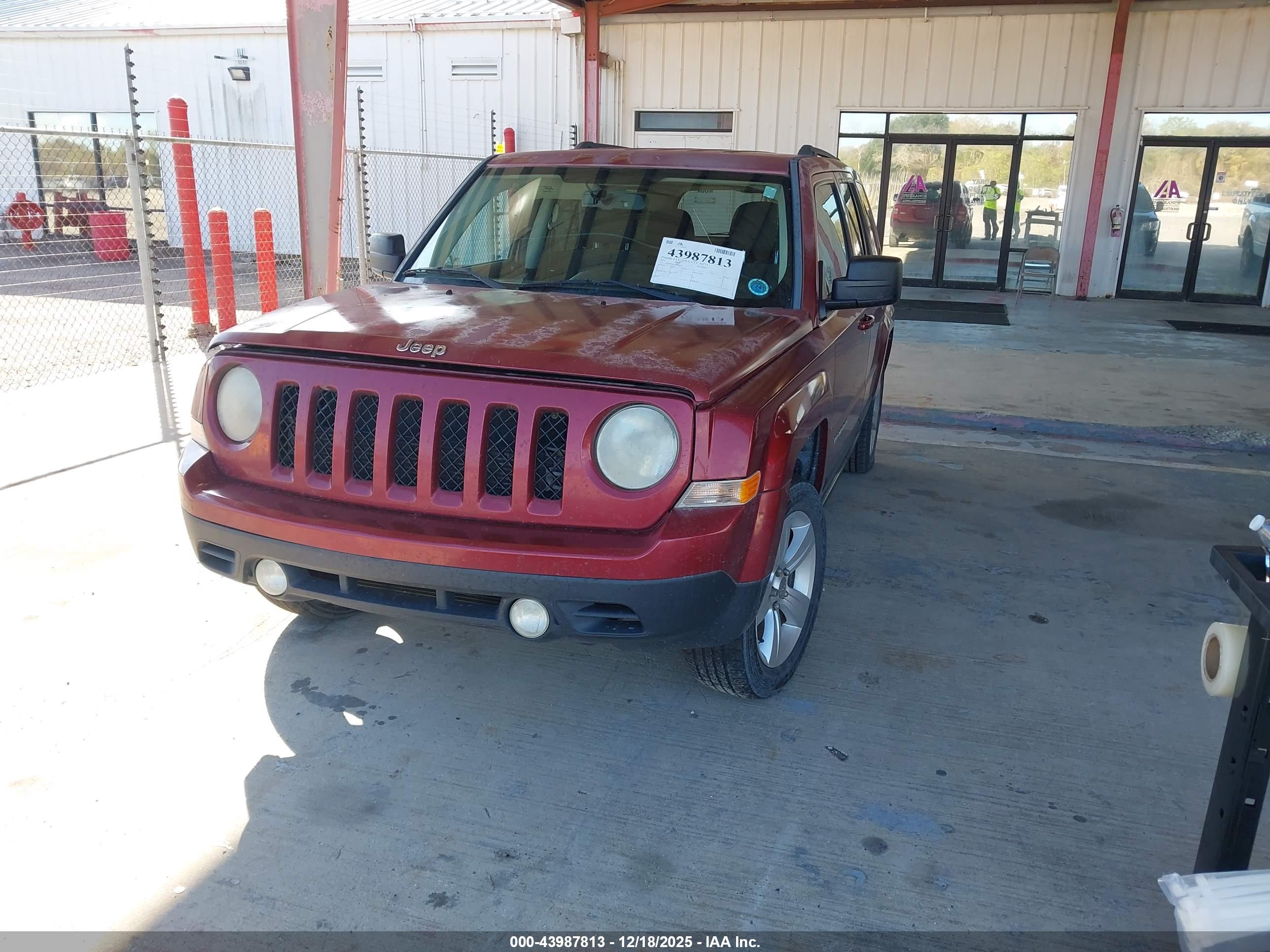 JEEP PATRIOT image 2