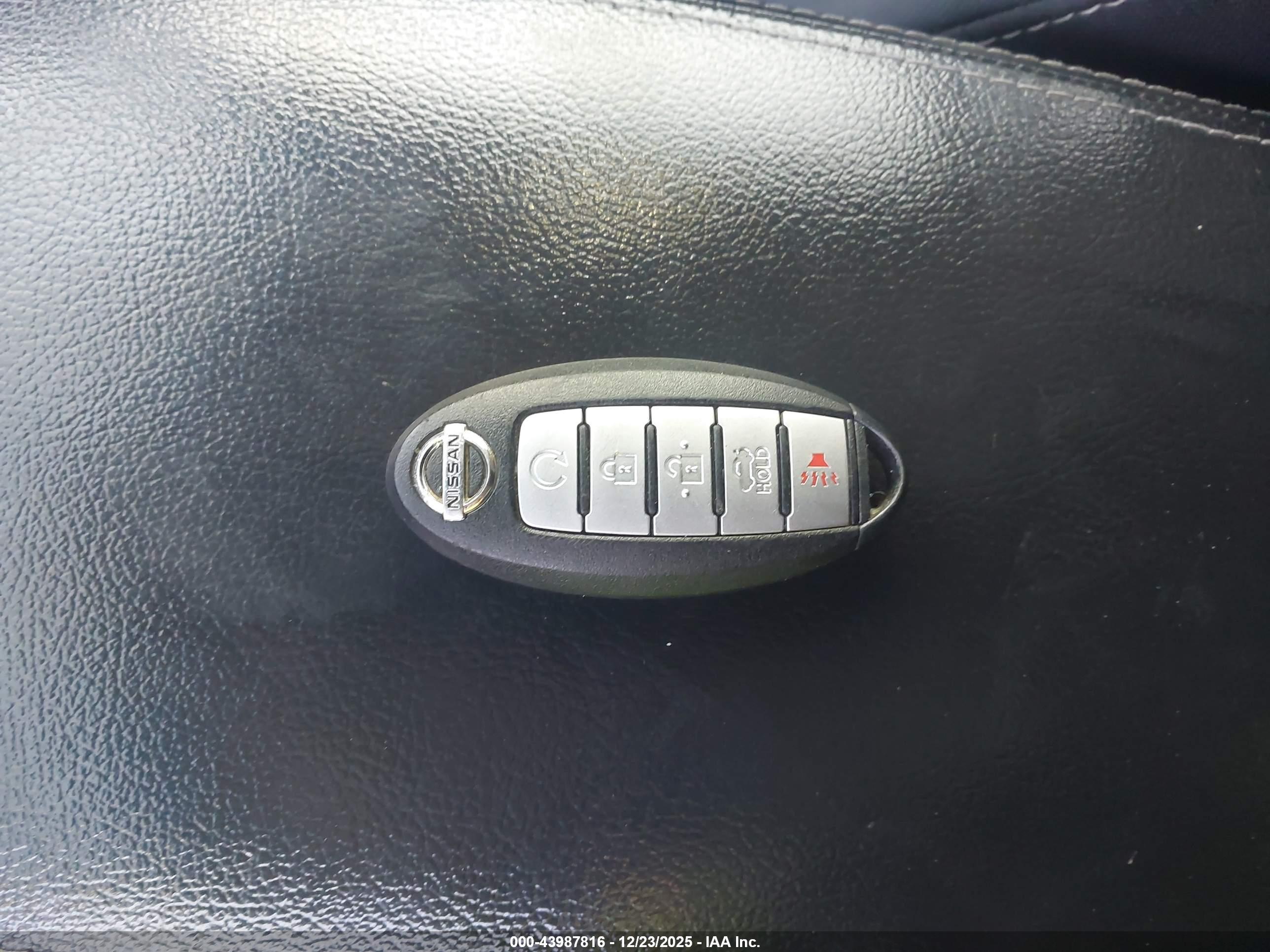 NISSAN ALTIMA image 11
