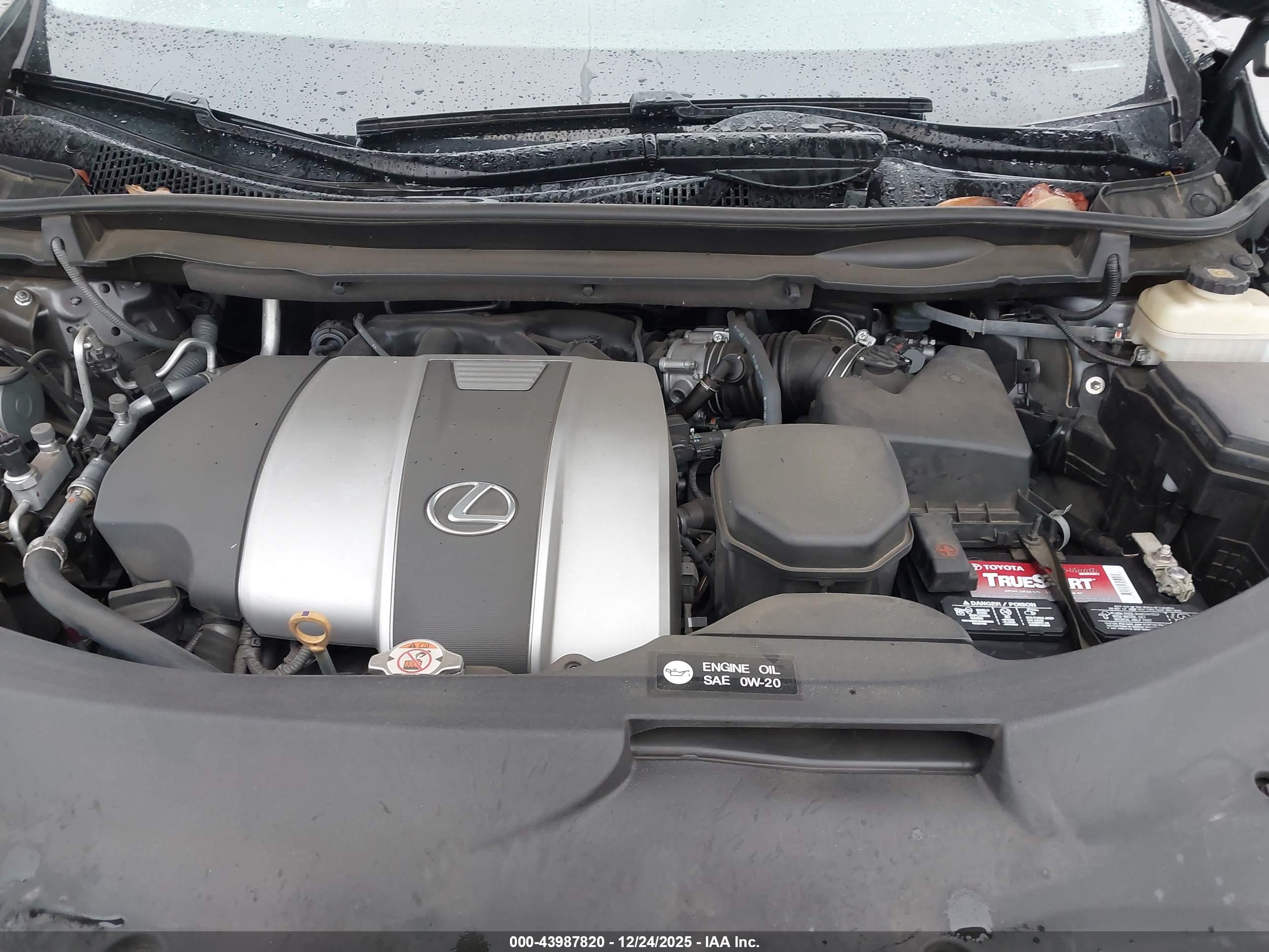 LEXUS RX image 10