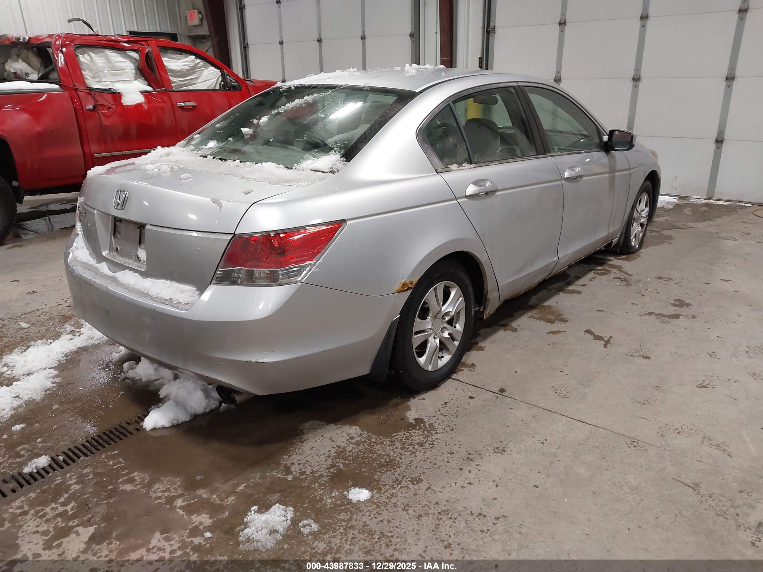 HONDA ACCORD image 4