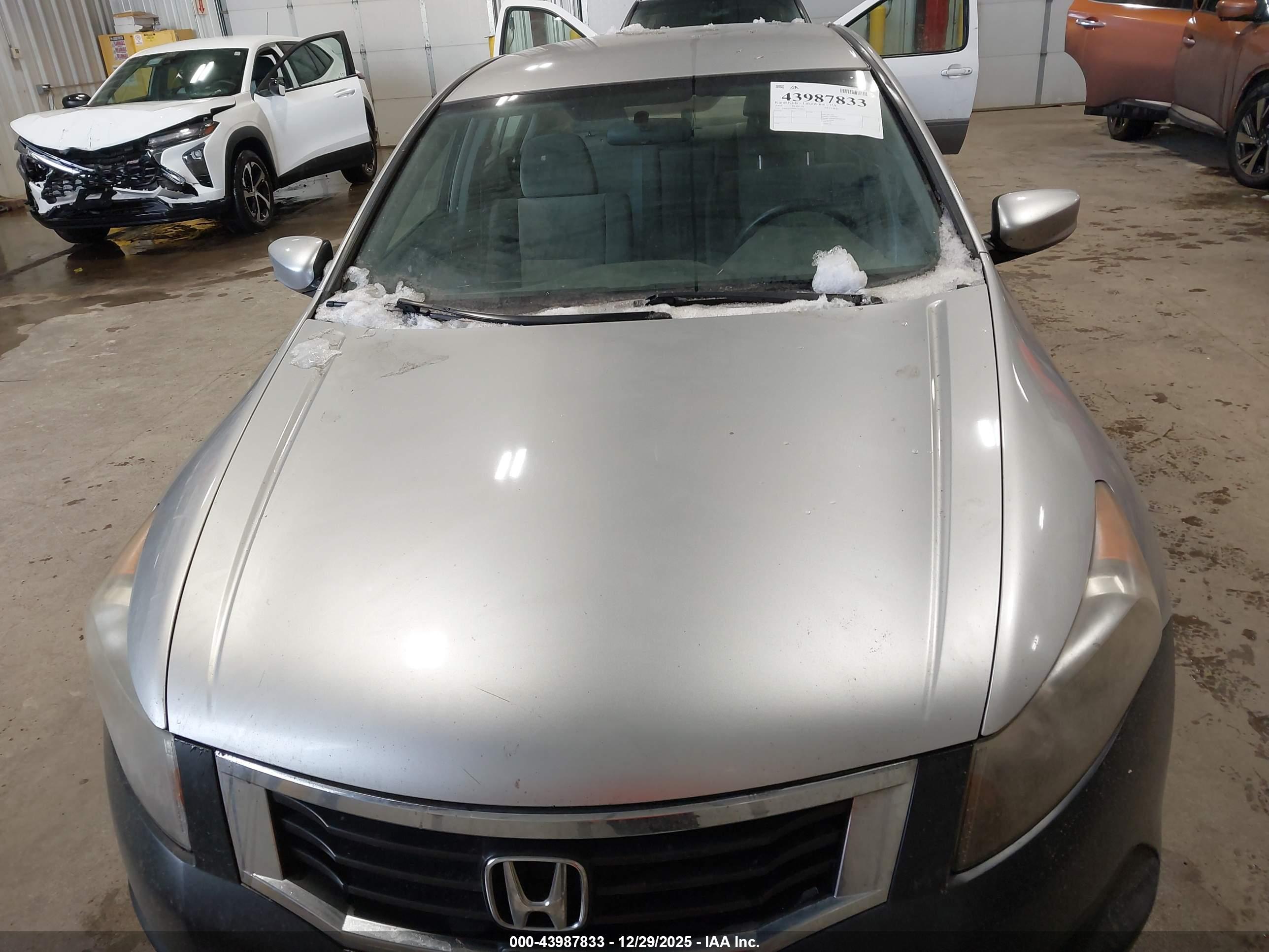 HONDA ACCORD image 6