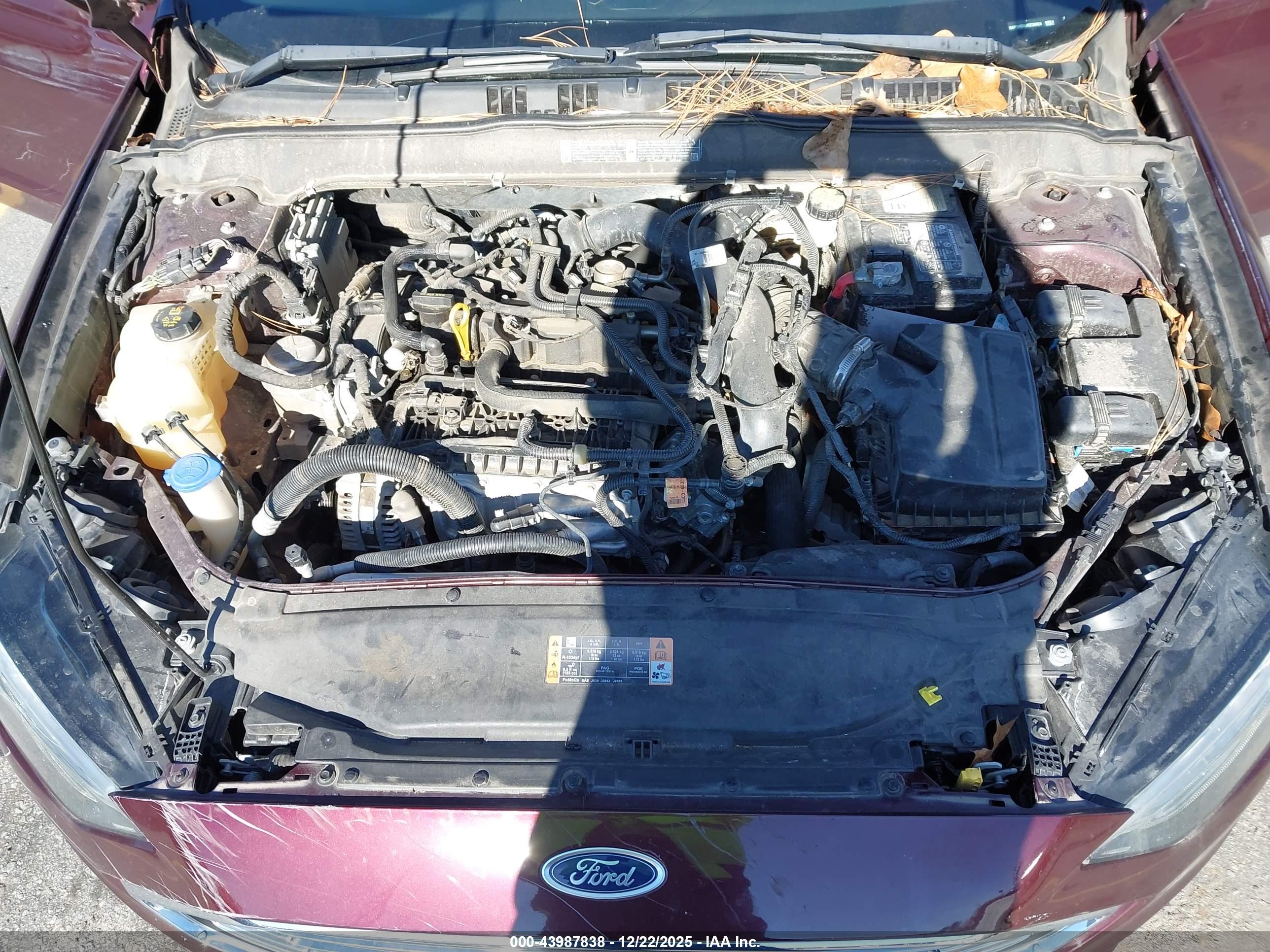 FORD FUSION image 10