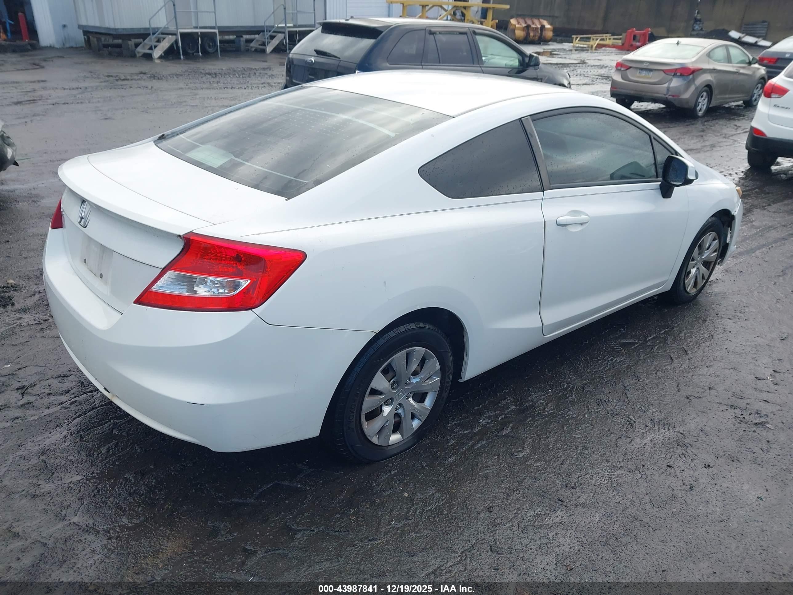 HONDA CIVIC image 4