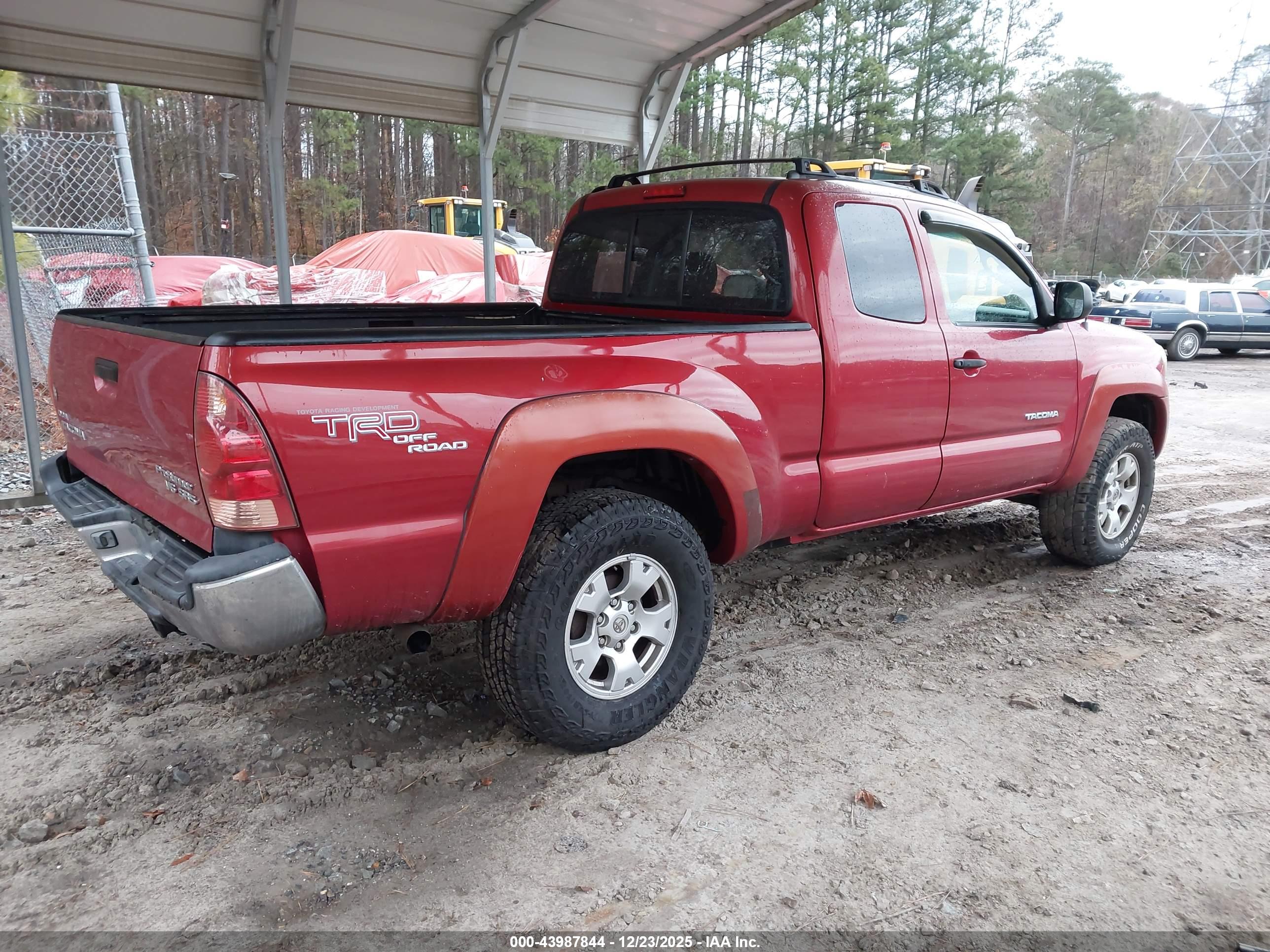 TOYOTA TACOMA image 4