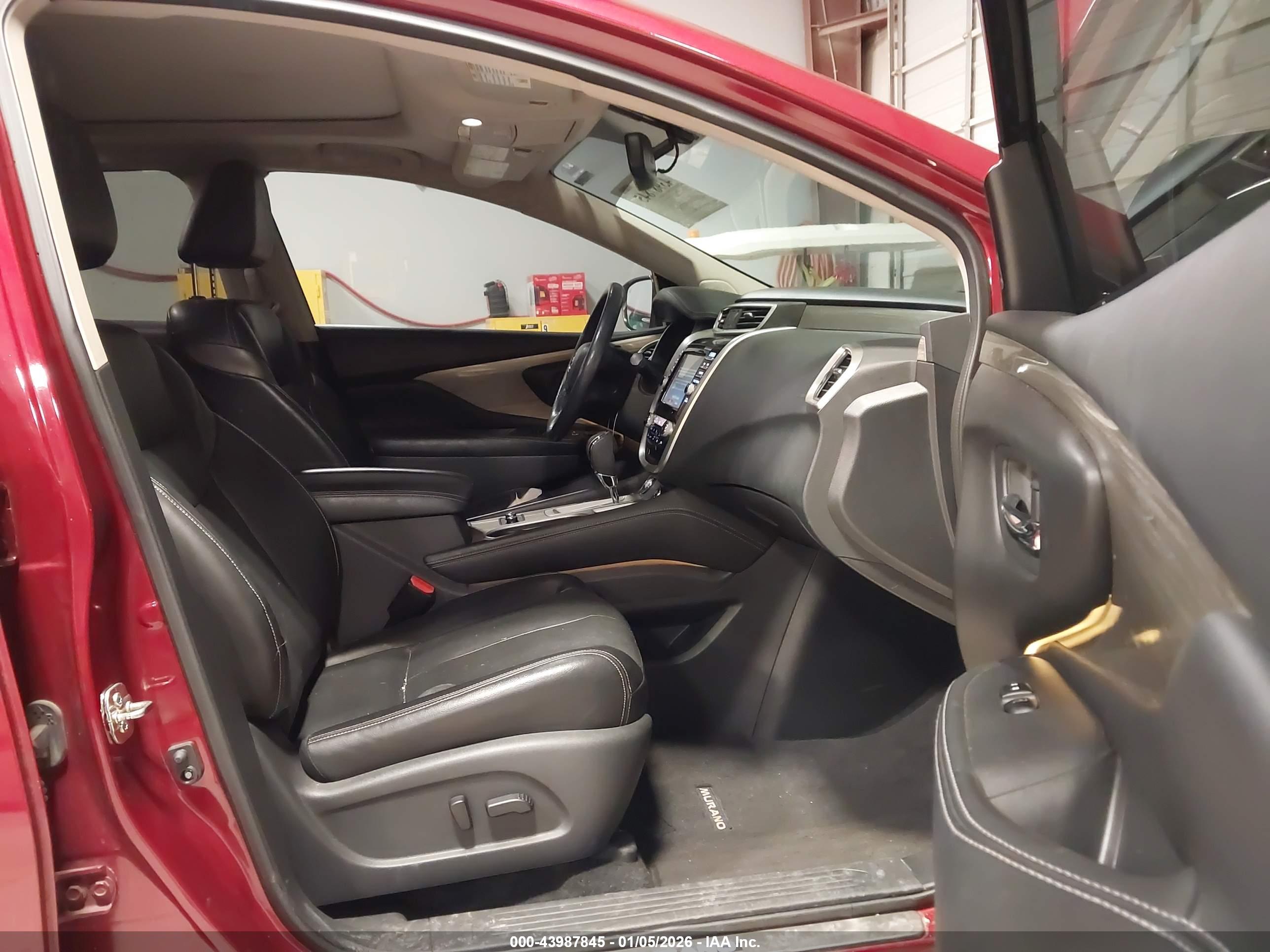 NISSAN MURANO image 5