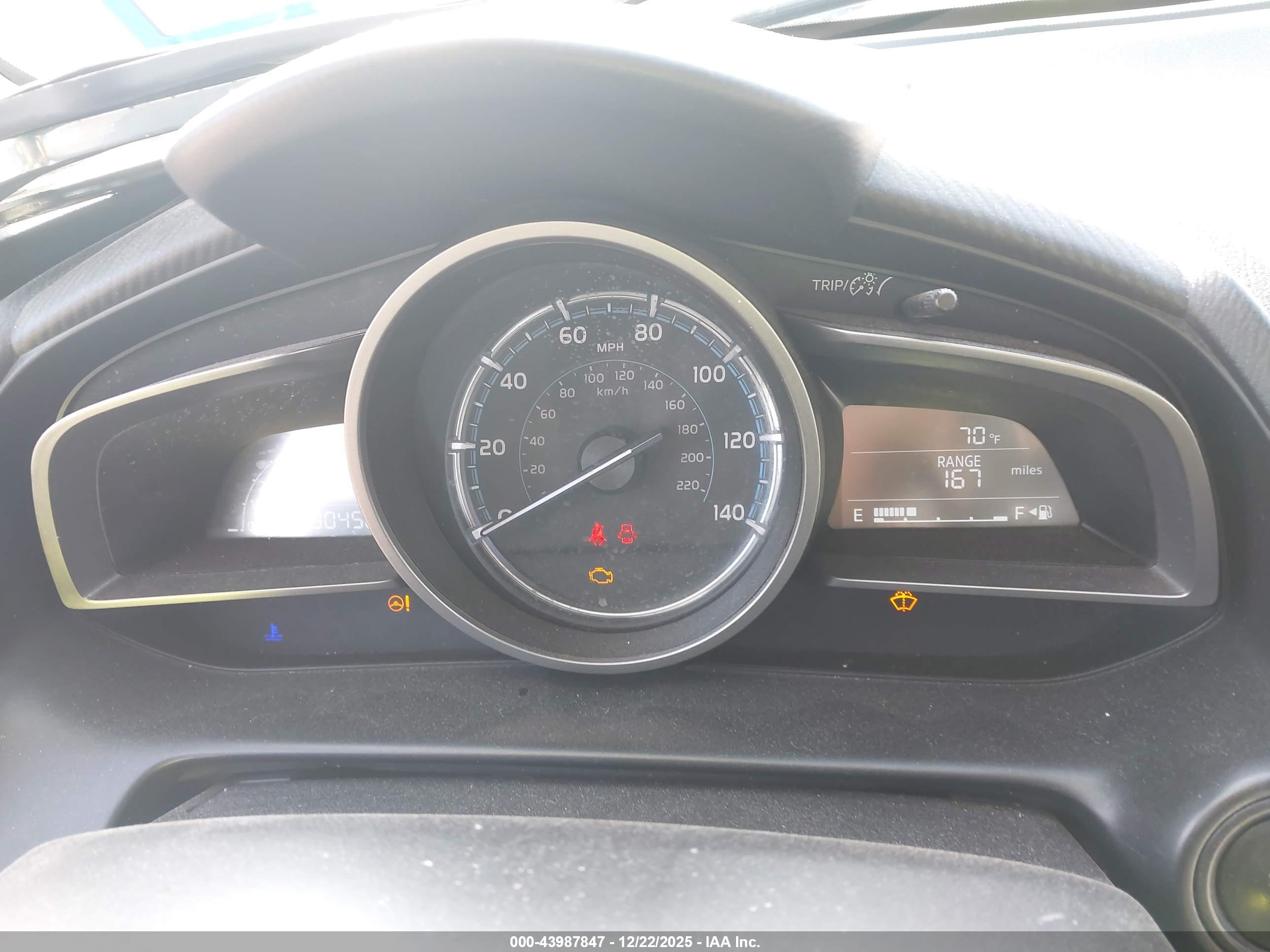 TOYOTA YARIS image 7