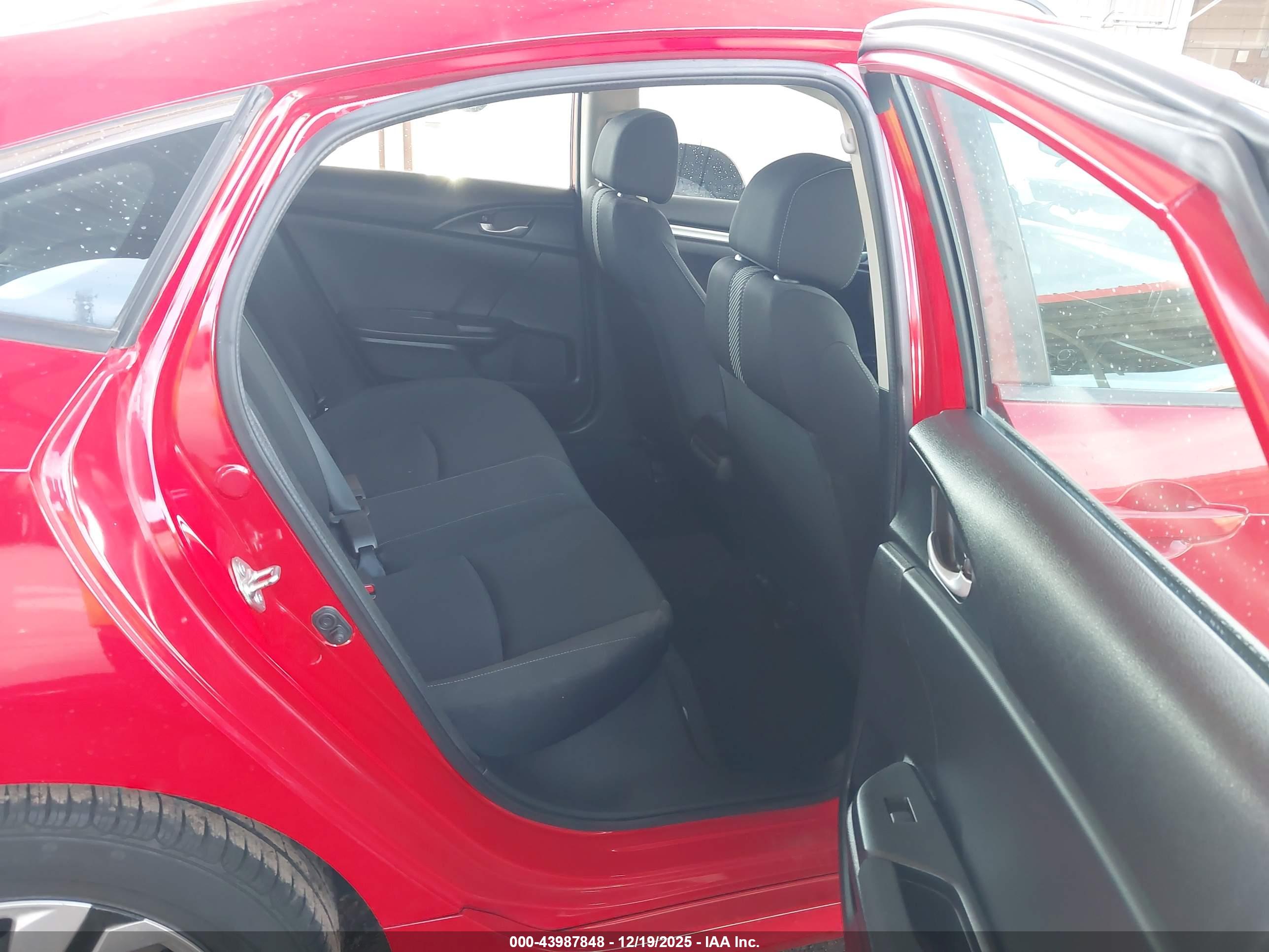HONDA CIVIC image 8