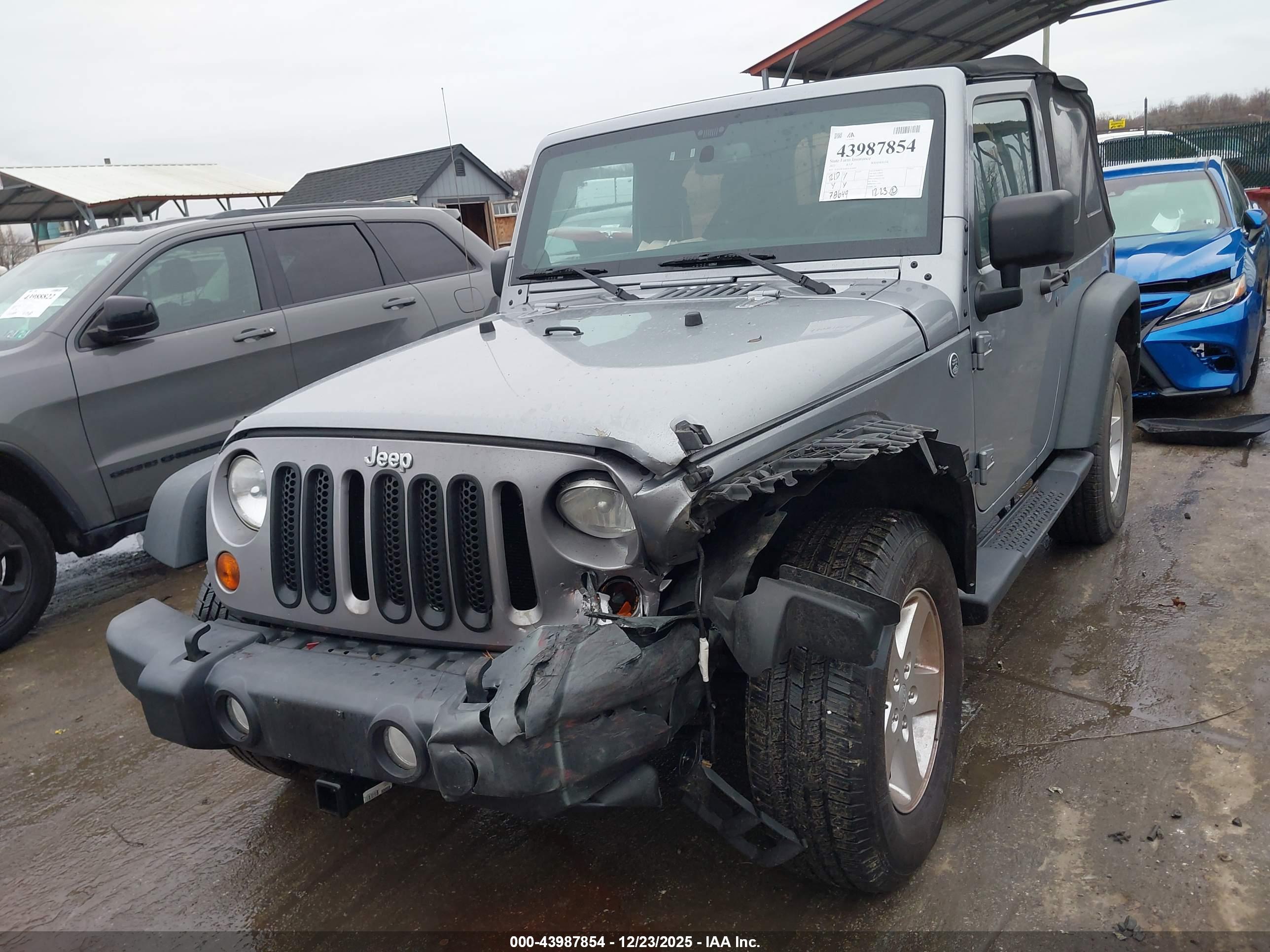 JEEP WRANGLER image 6