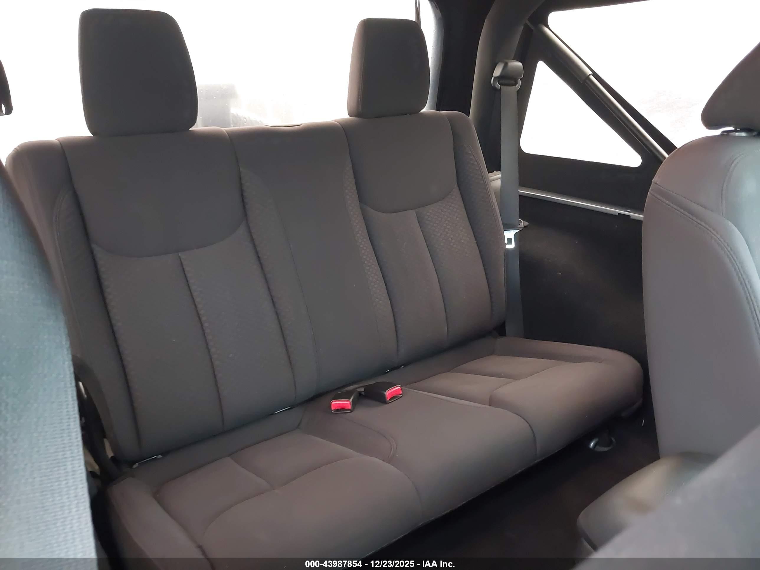 JEEP WRANGLER image 8
