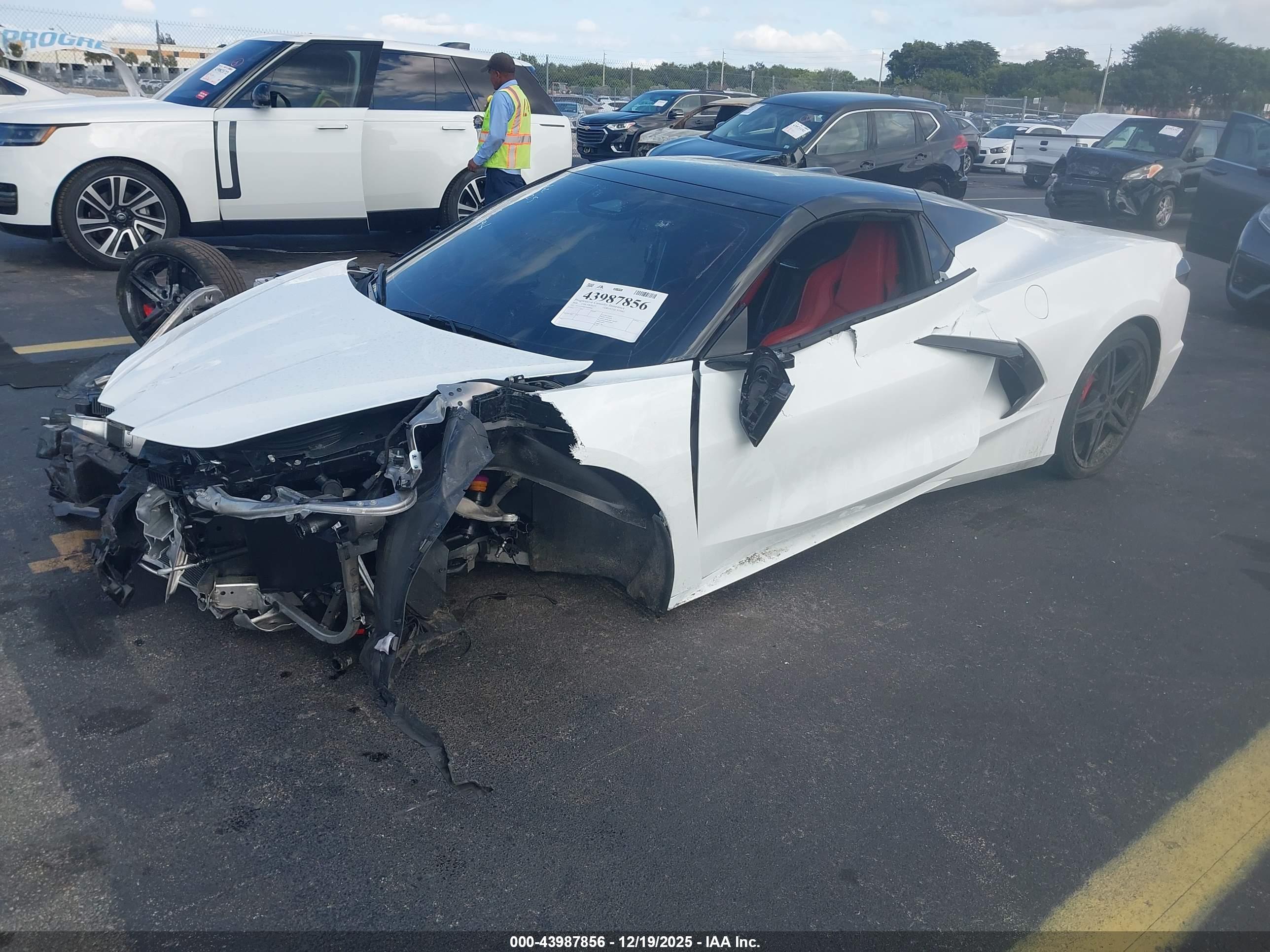 CHEVROLET CORVETTE image 2