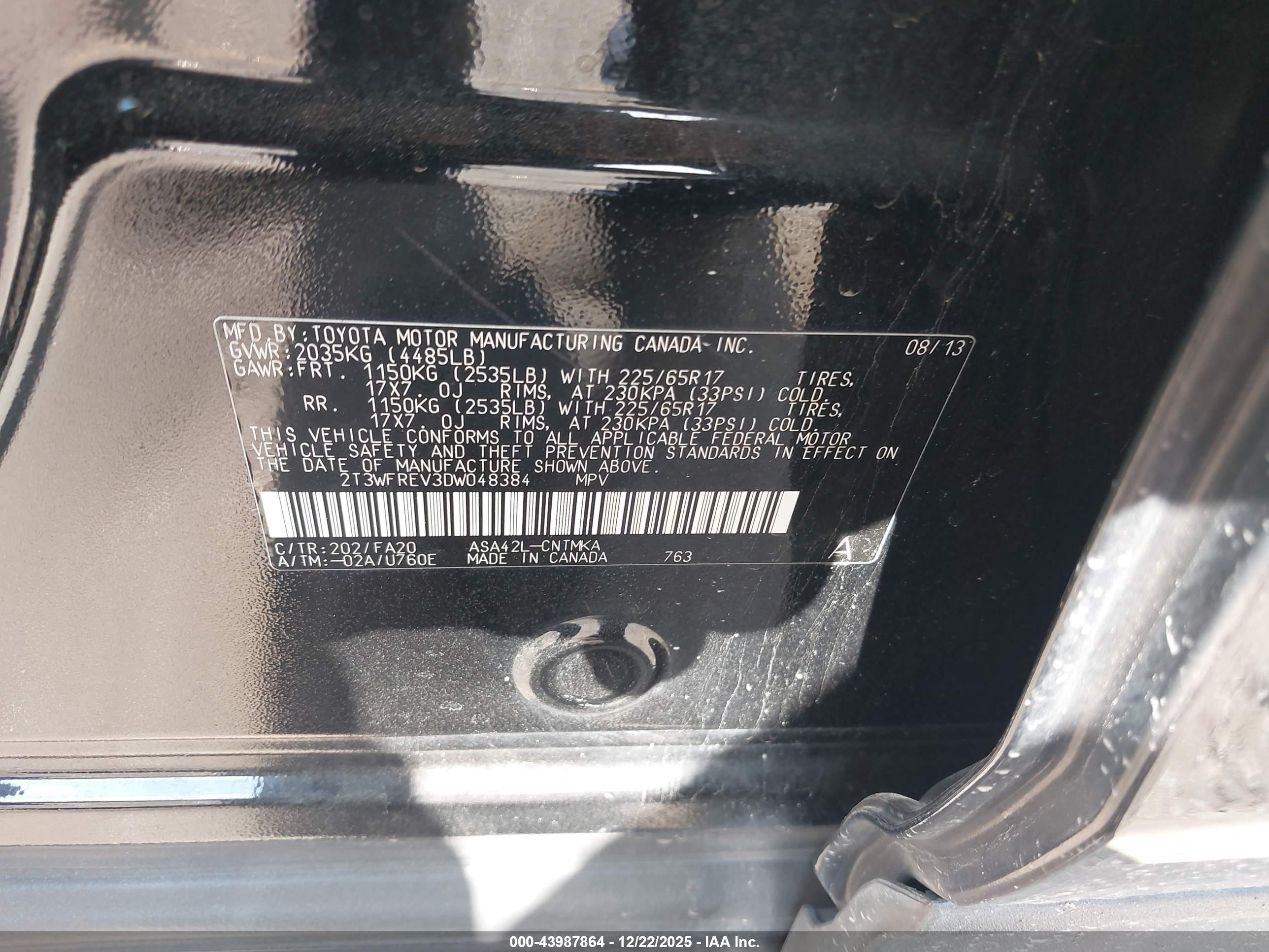 TOYOTA RAV4 image 9