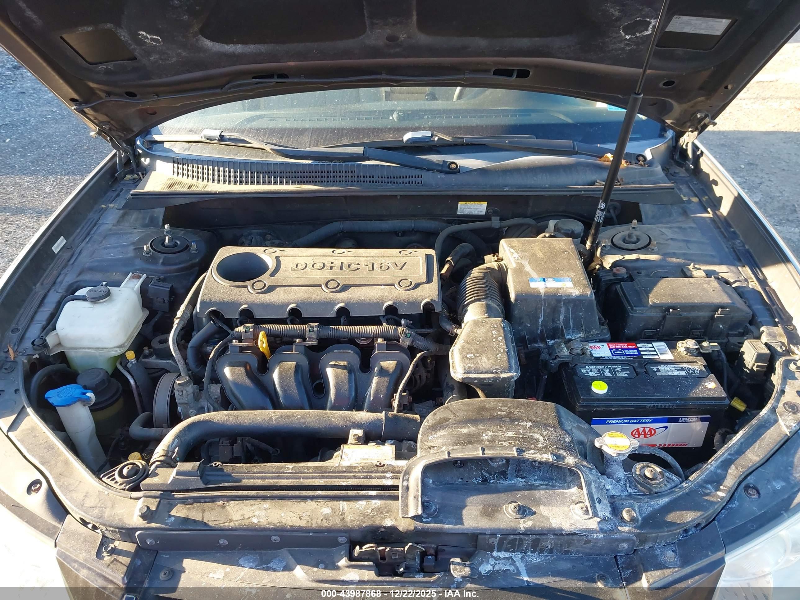 HYUNDAI SONATA image 10