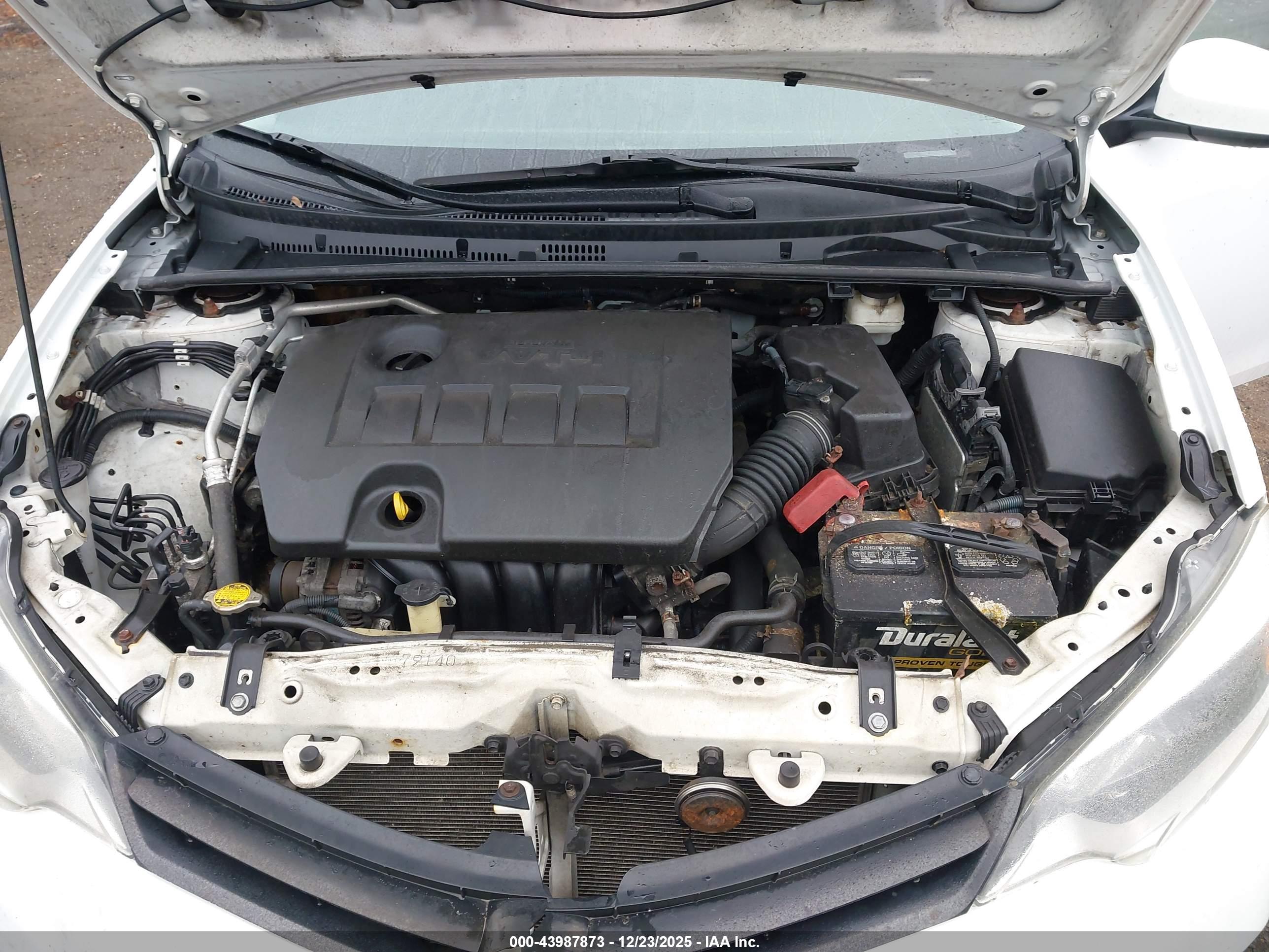 TOYOTA COROLLA image 10