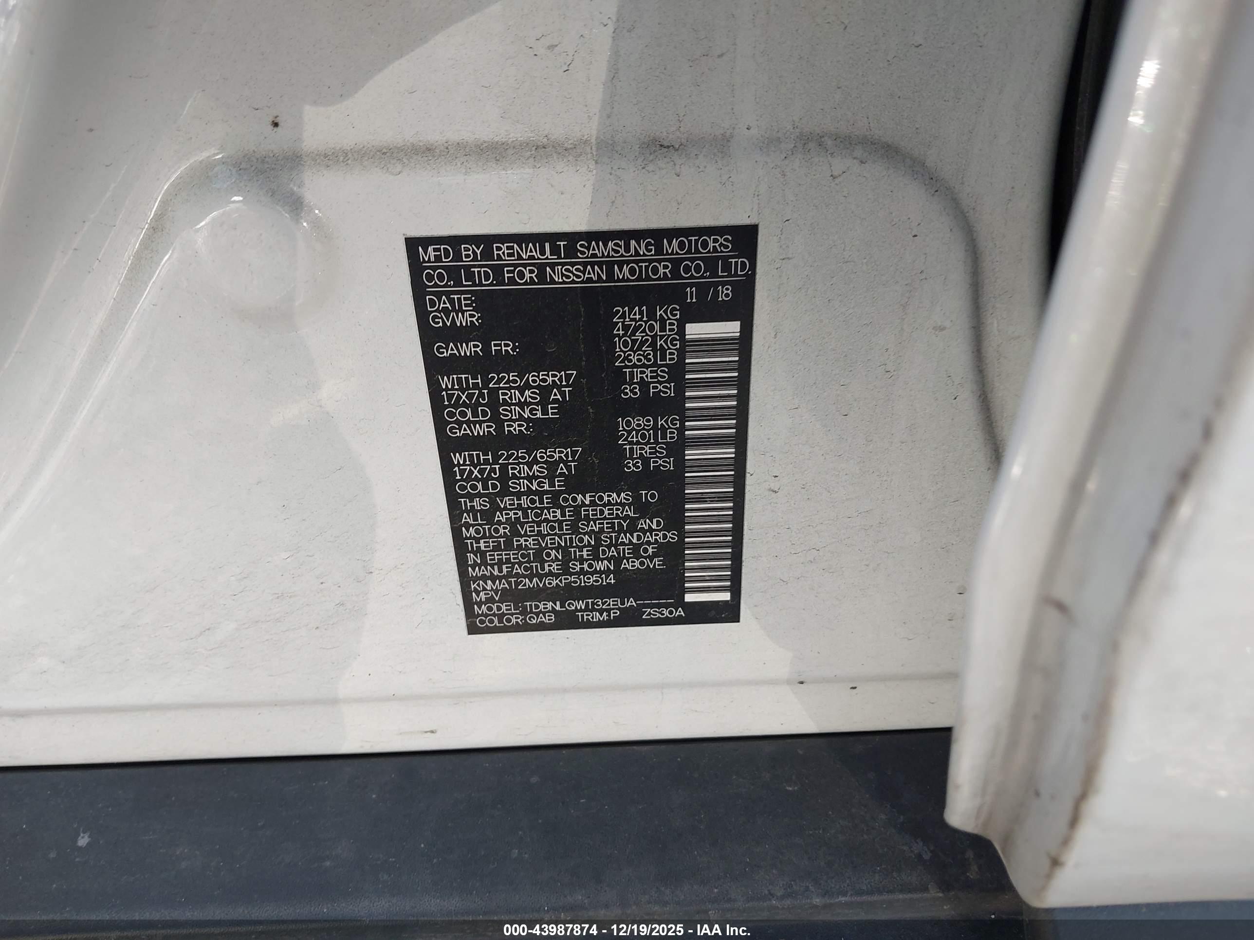 NISSAN ROGUE image 9
