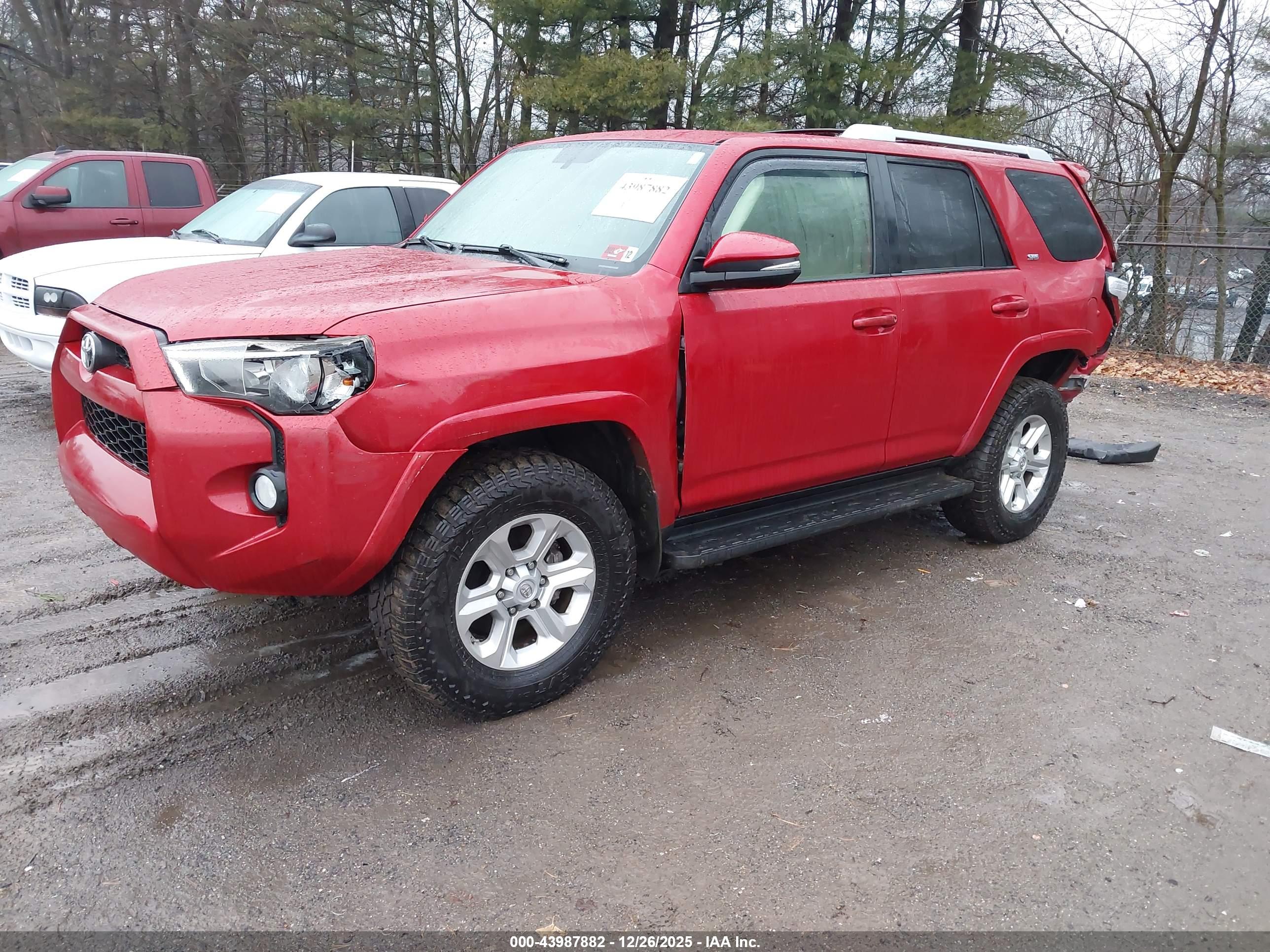 TOYOTA 4RUNNER image 2