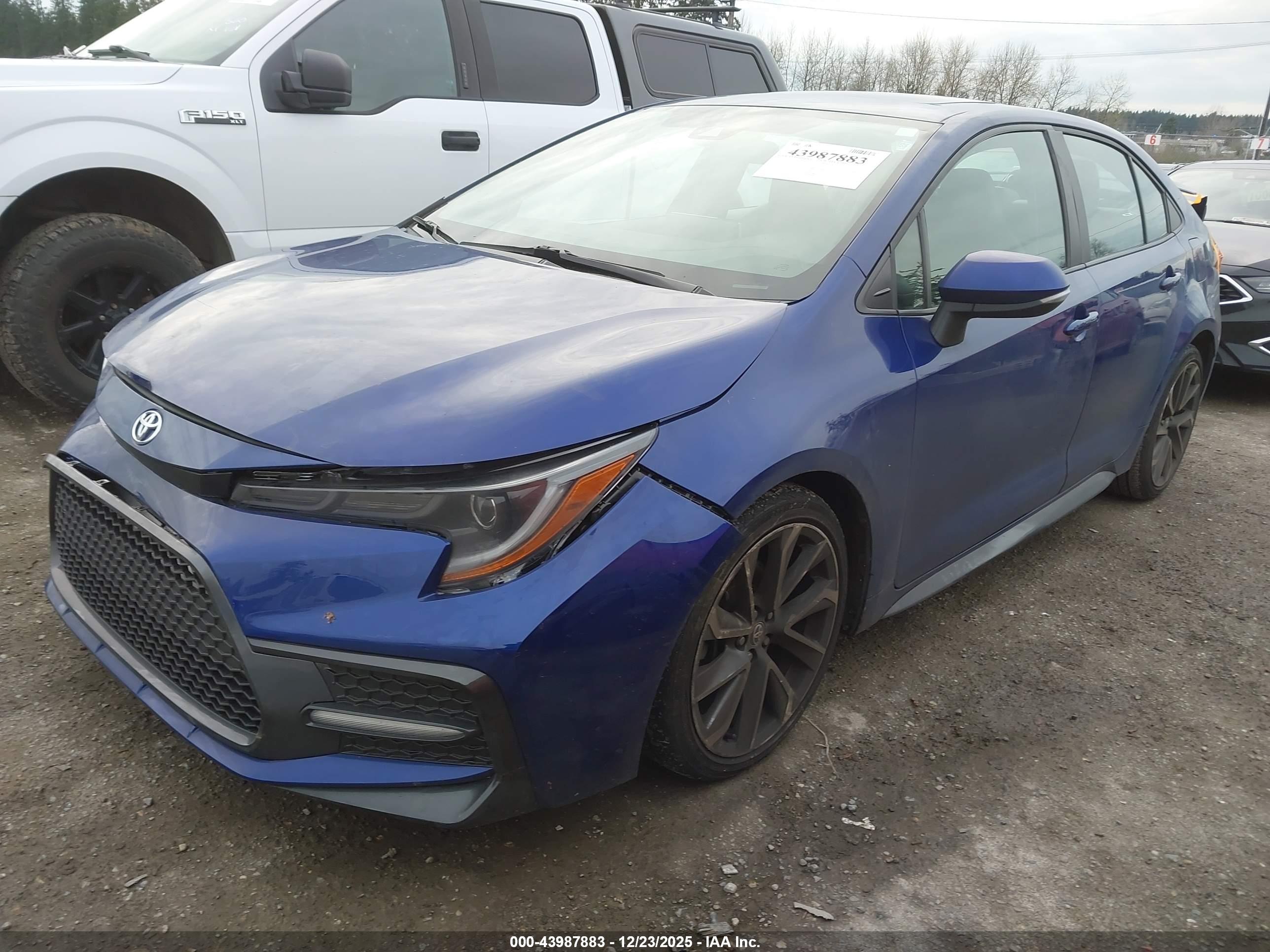 TOYOTA COROLLA image 2