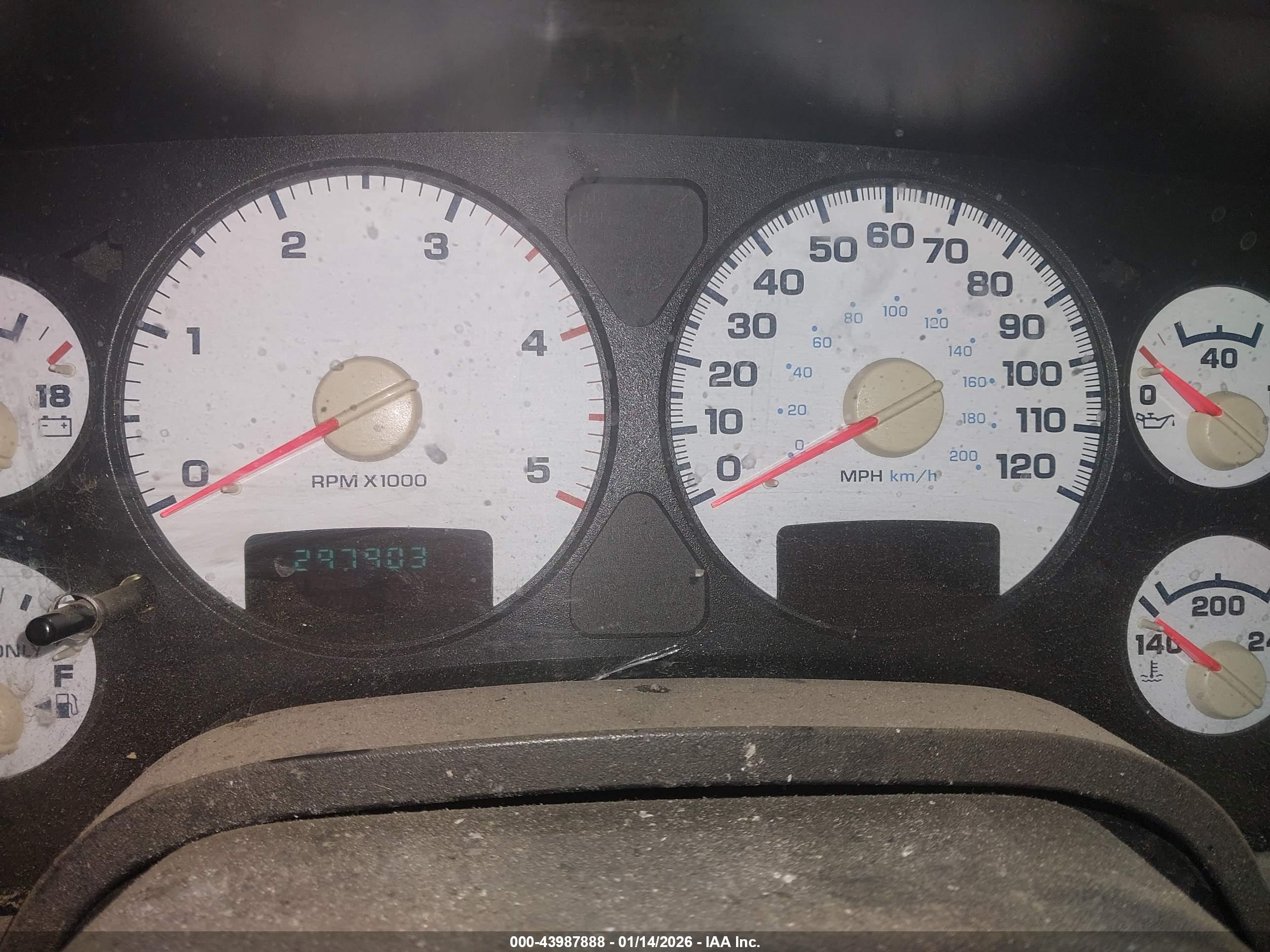 DODGE RAM image 6
