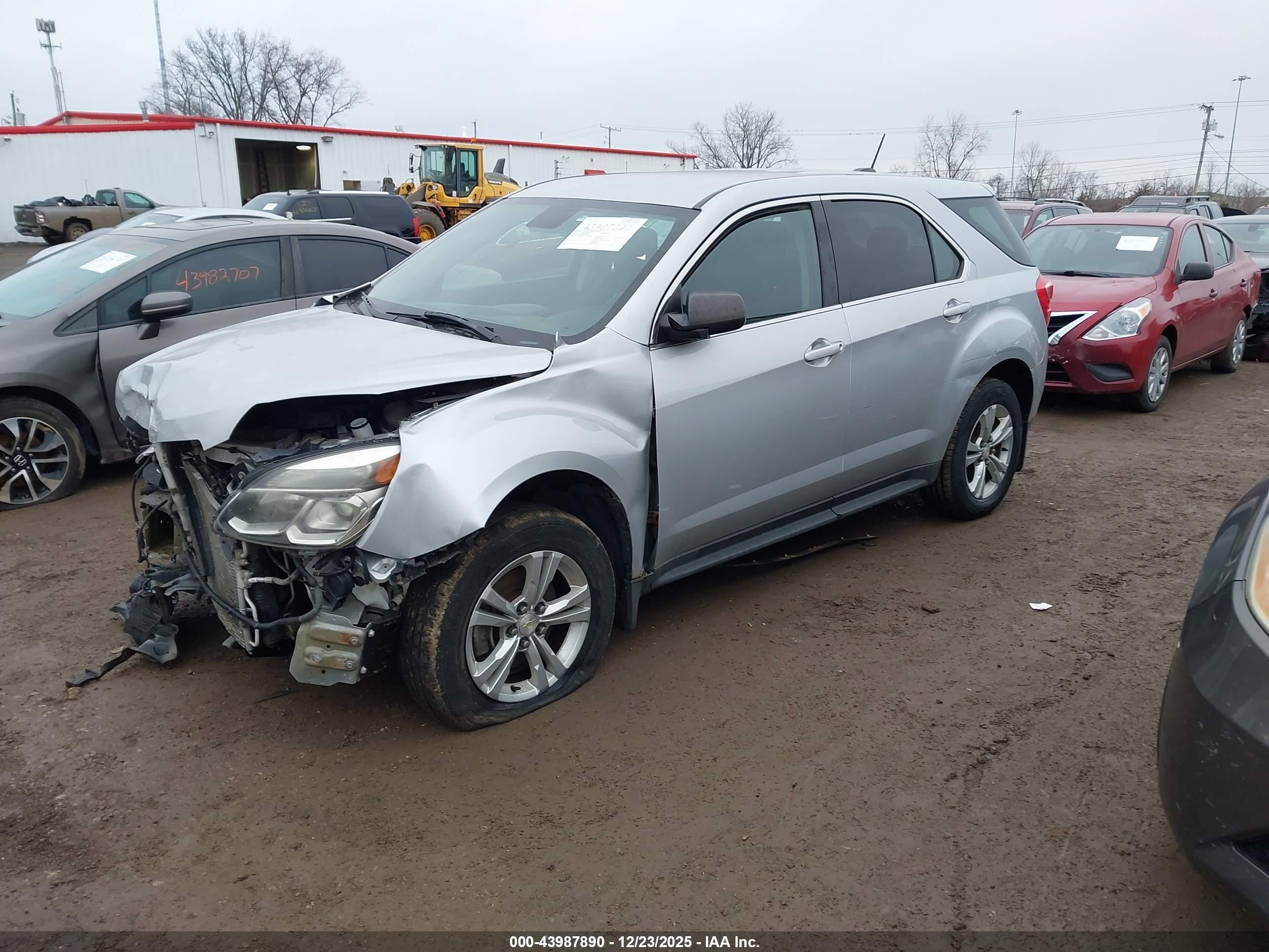 CHEVROLET EQUINOX image 2
