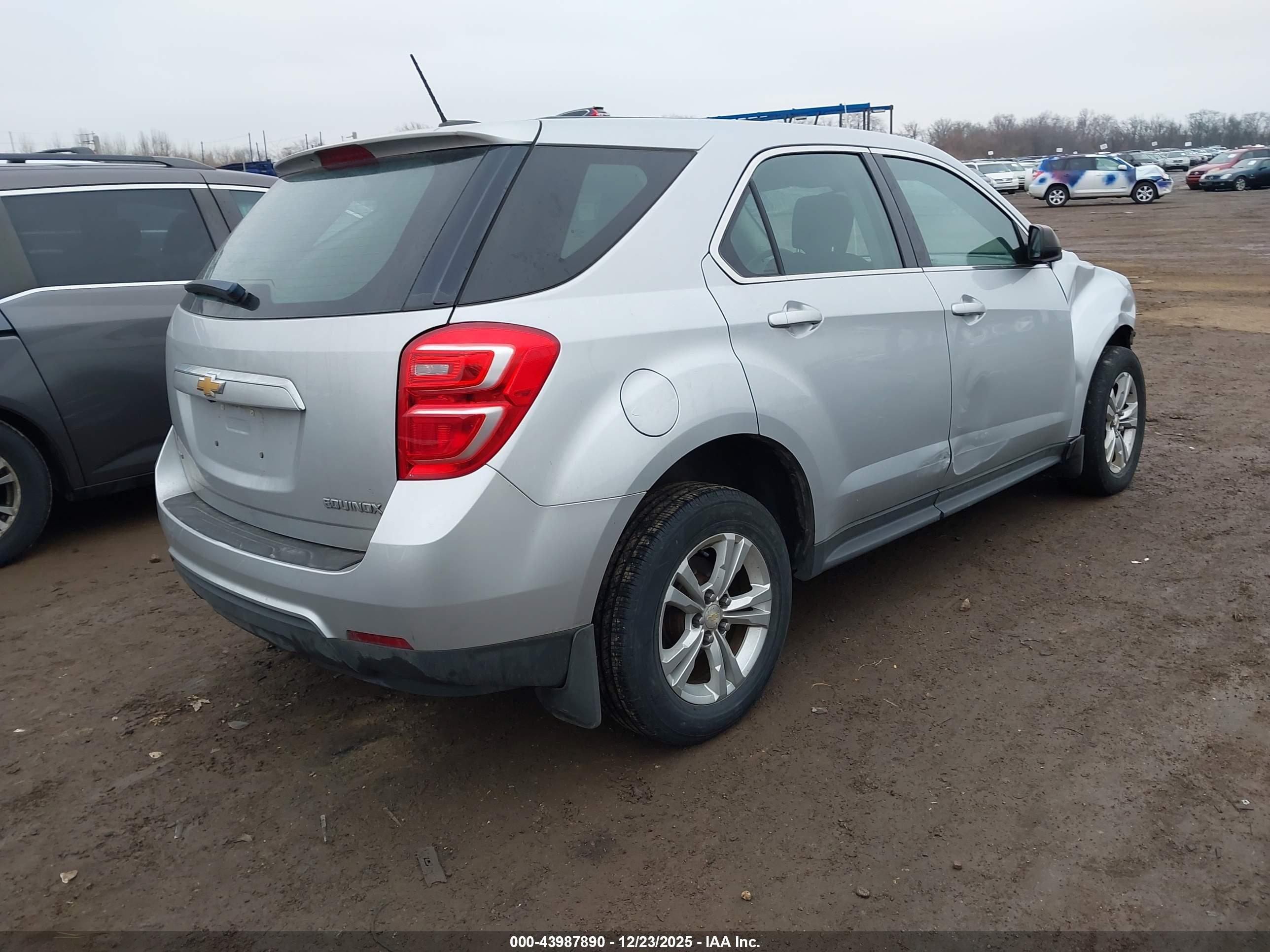 CHEVROLET EQUINOX image 4
