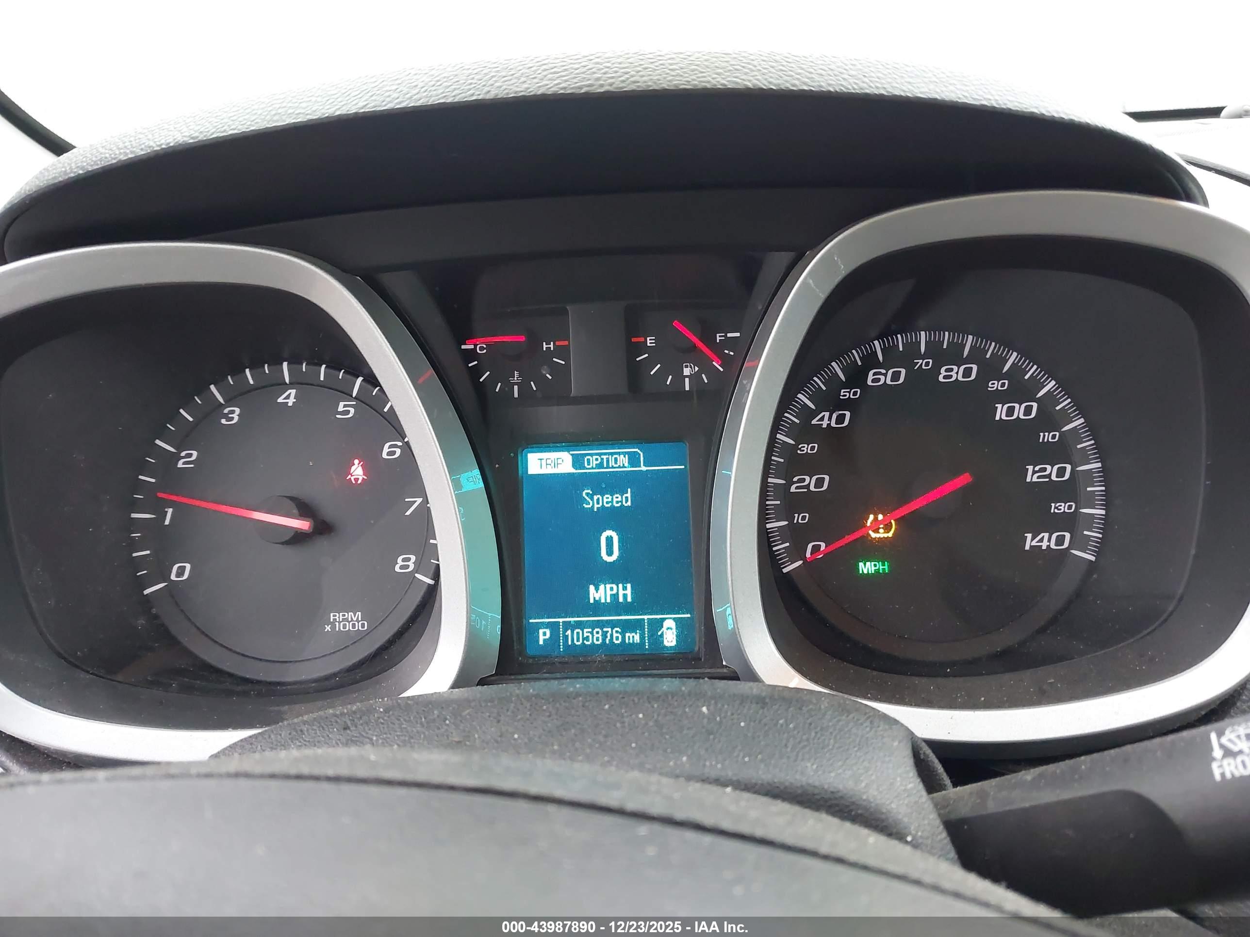 CHEVROLET EQUINOX image 7
