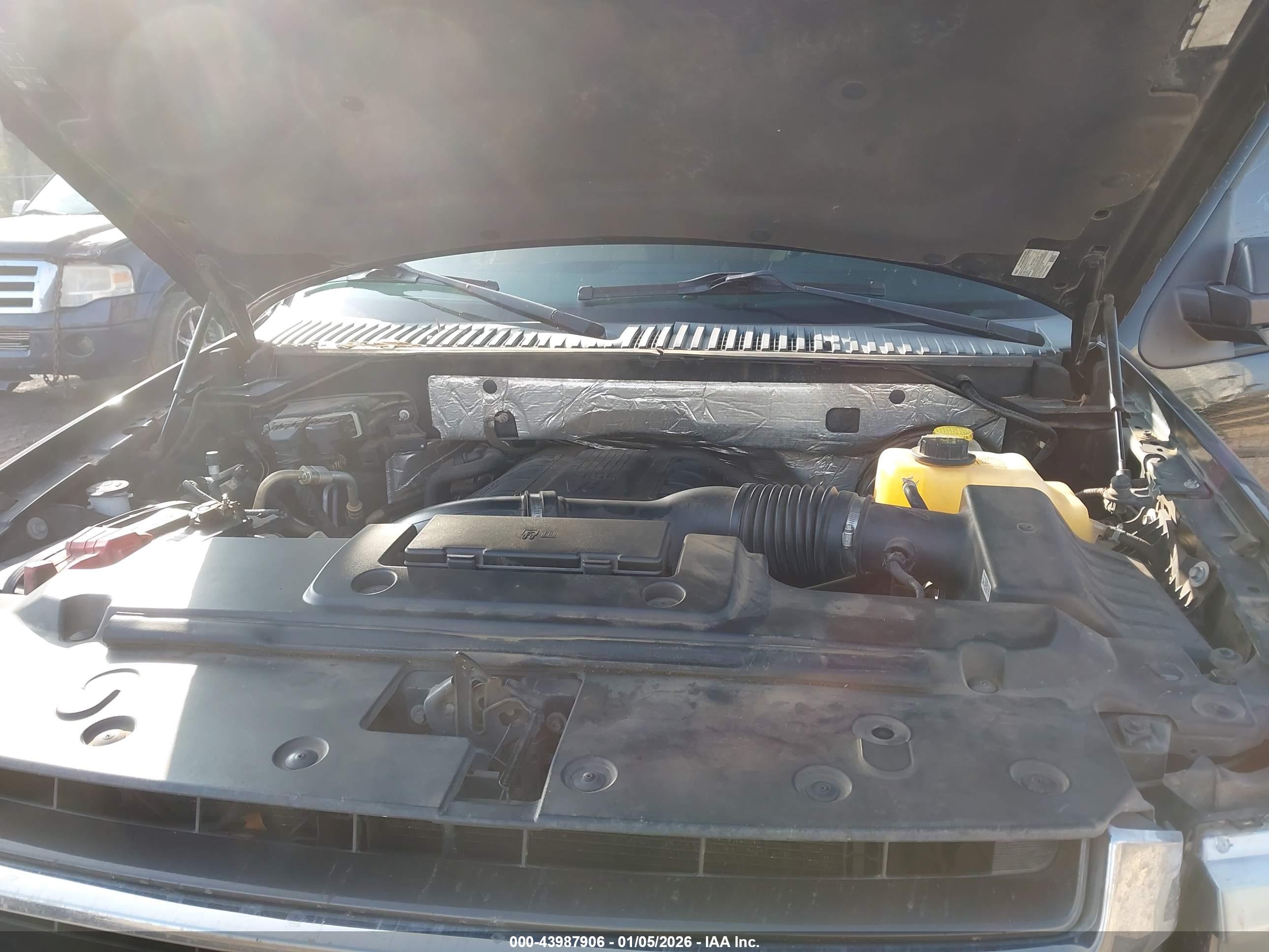 FORD EXPEDITION image 10