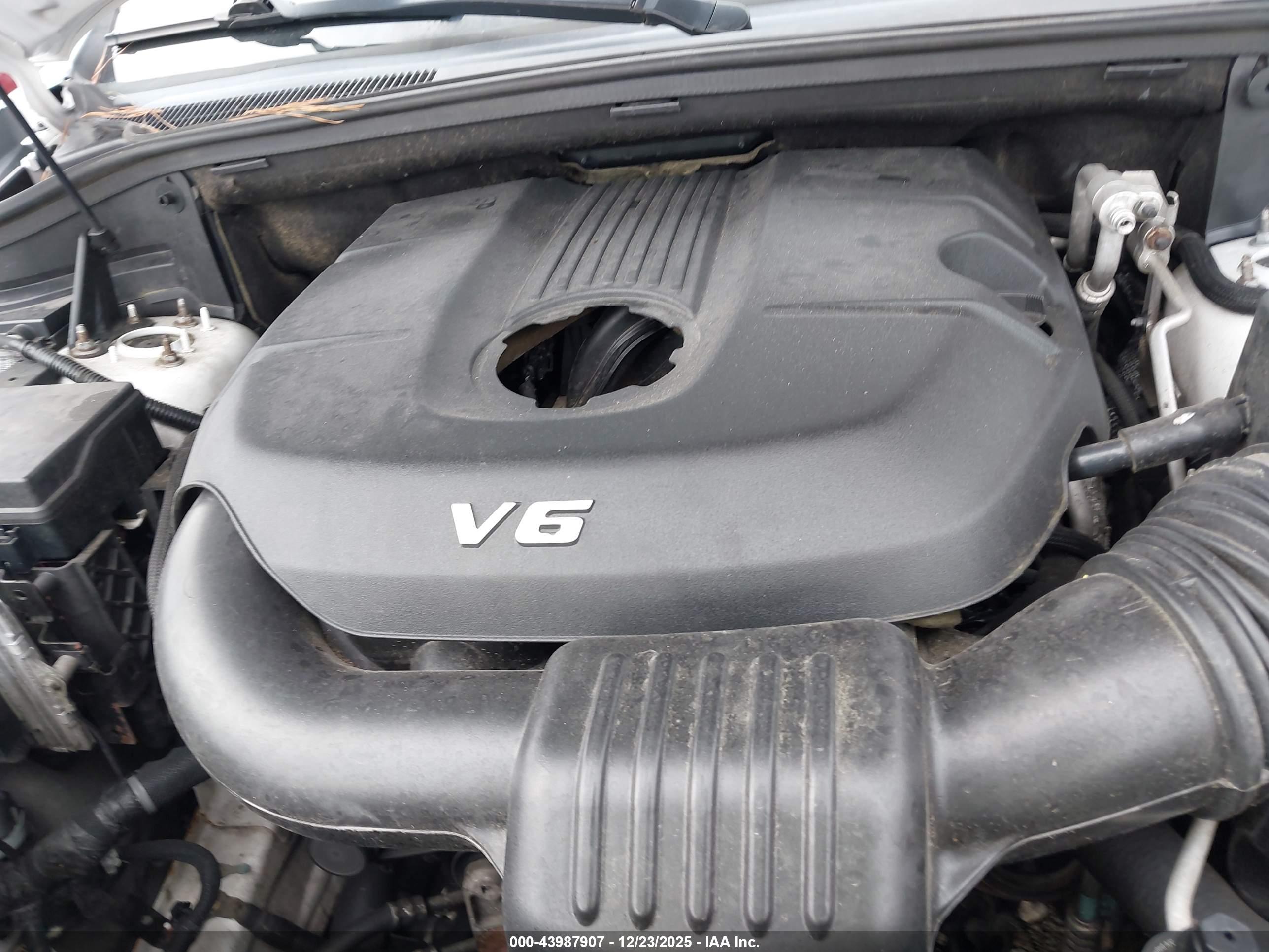 JEEP GRAND image 10