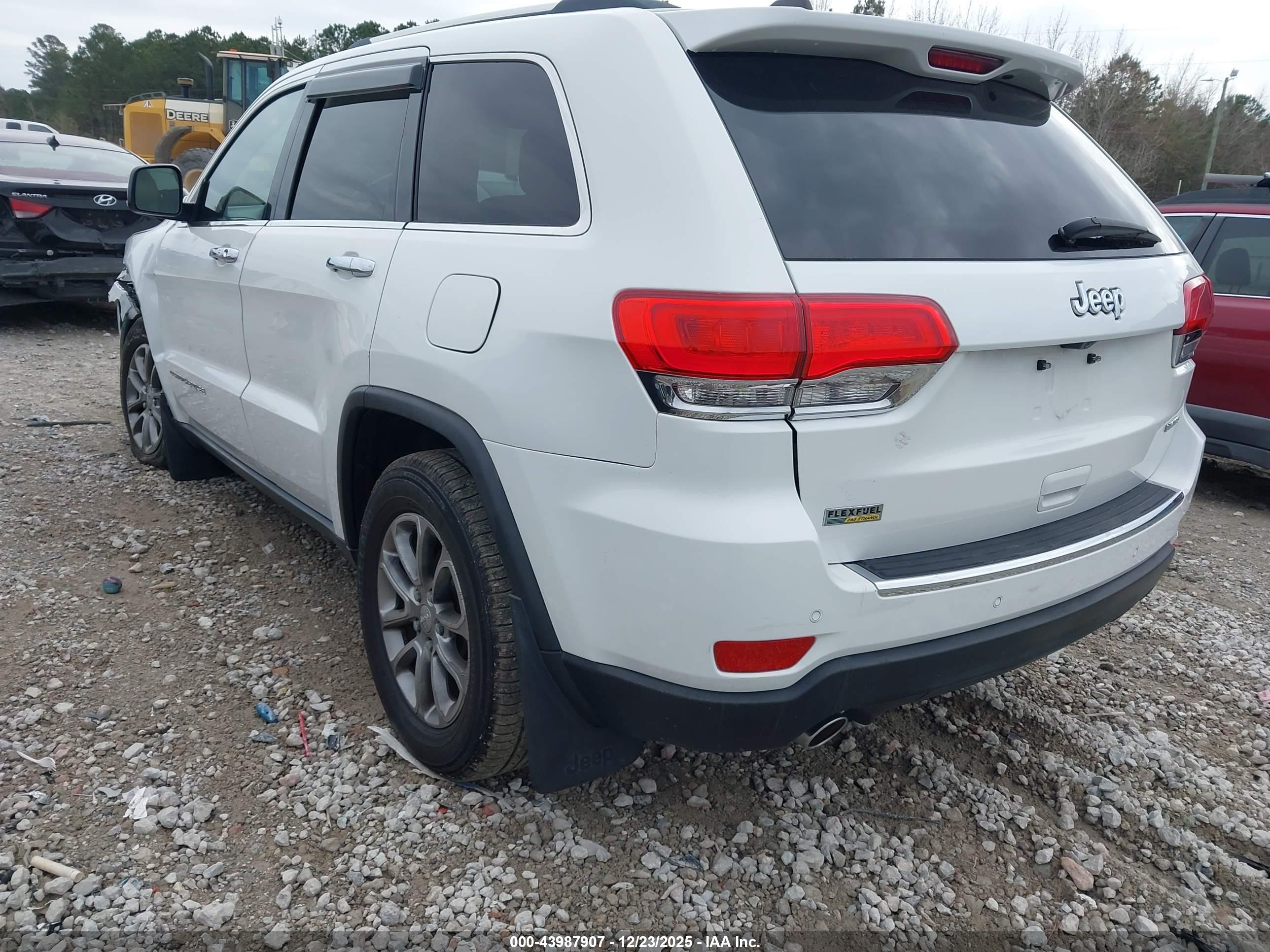 JEEP GRAND image 3