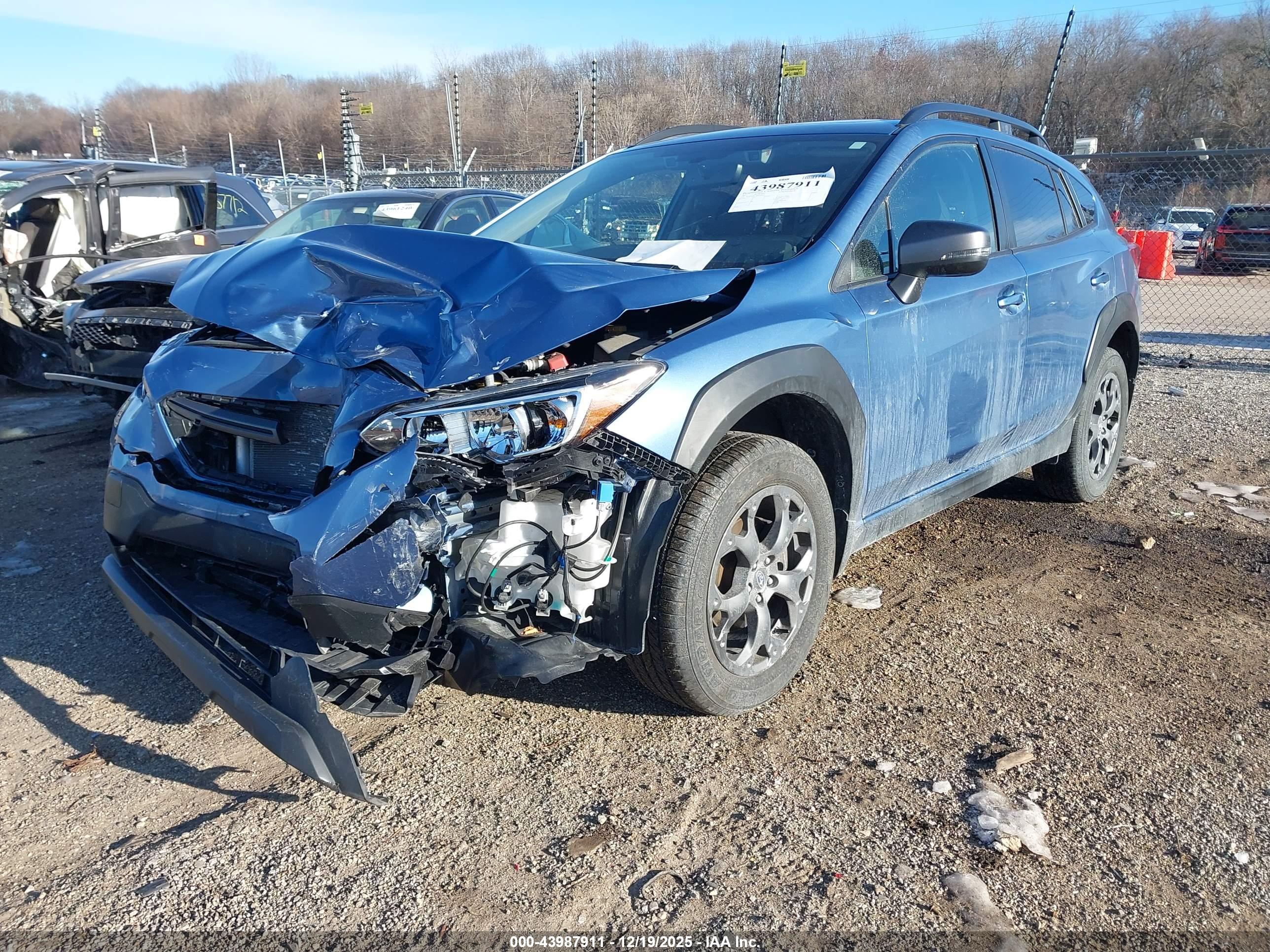 SUBARU CROSSTREK image 2