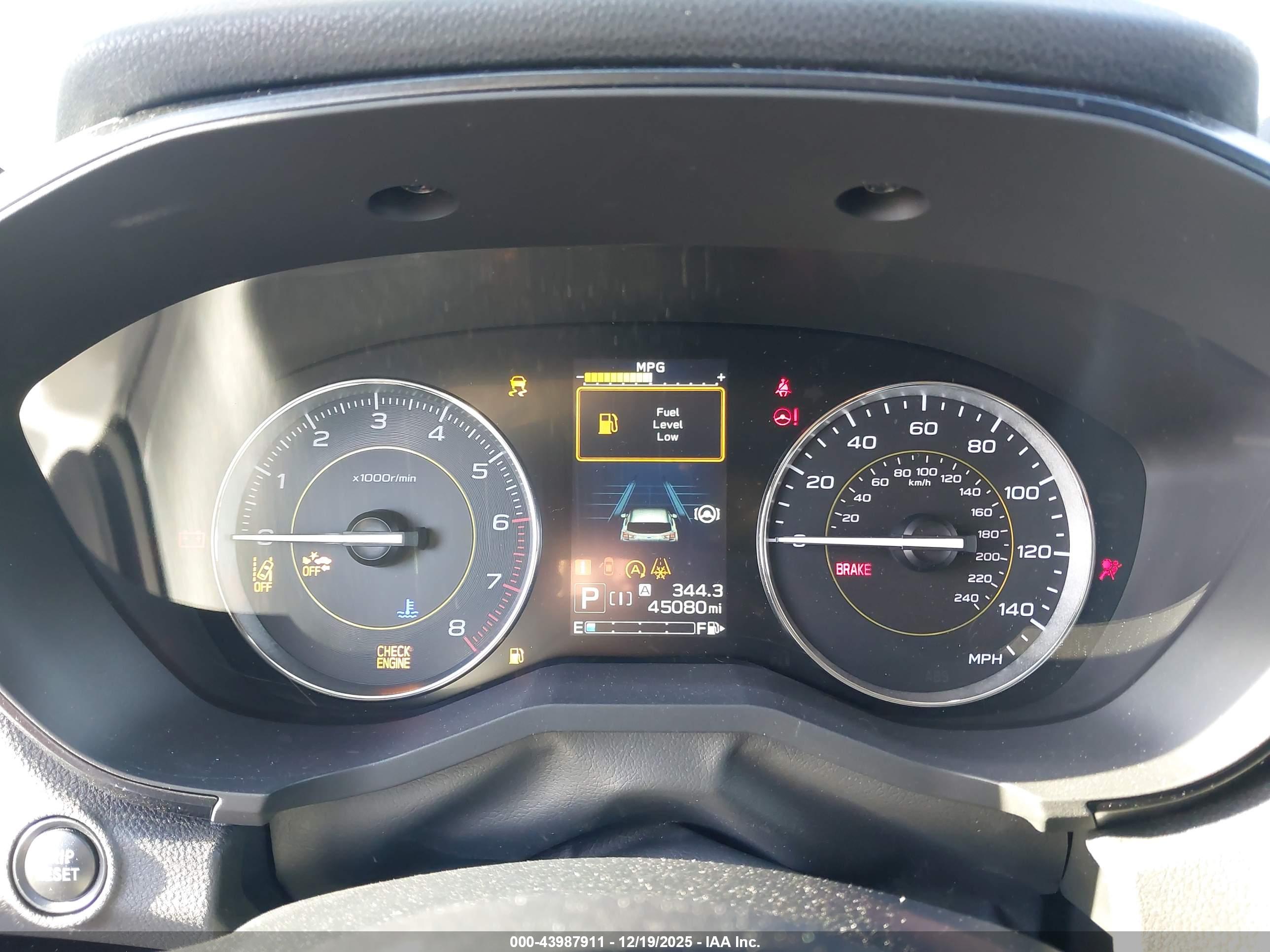 SUBARU CROSSTREK image 7