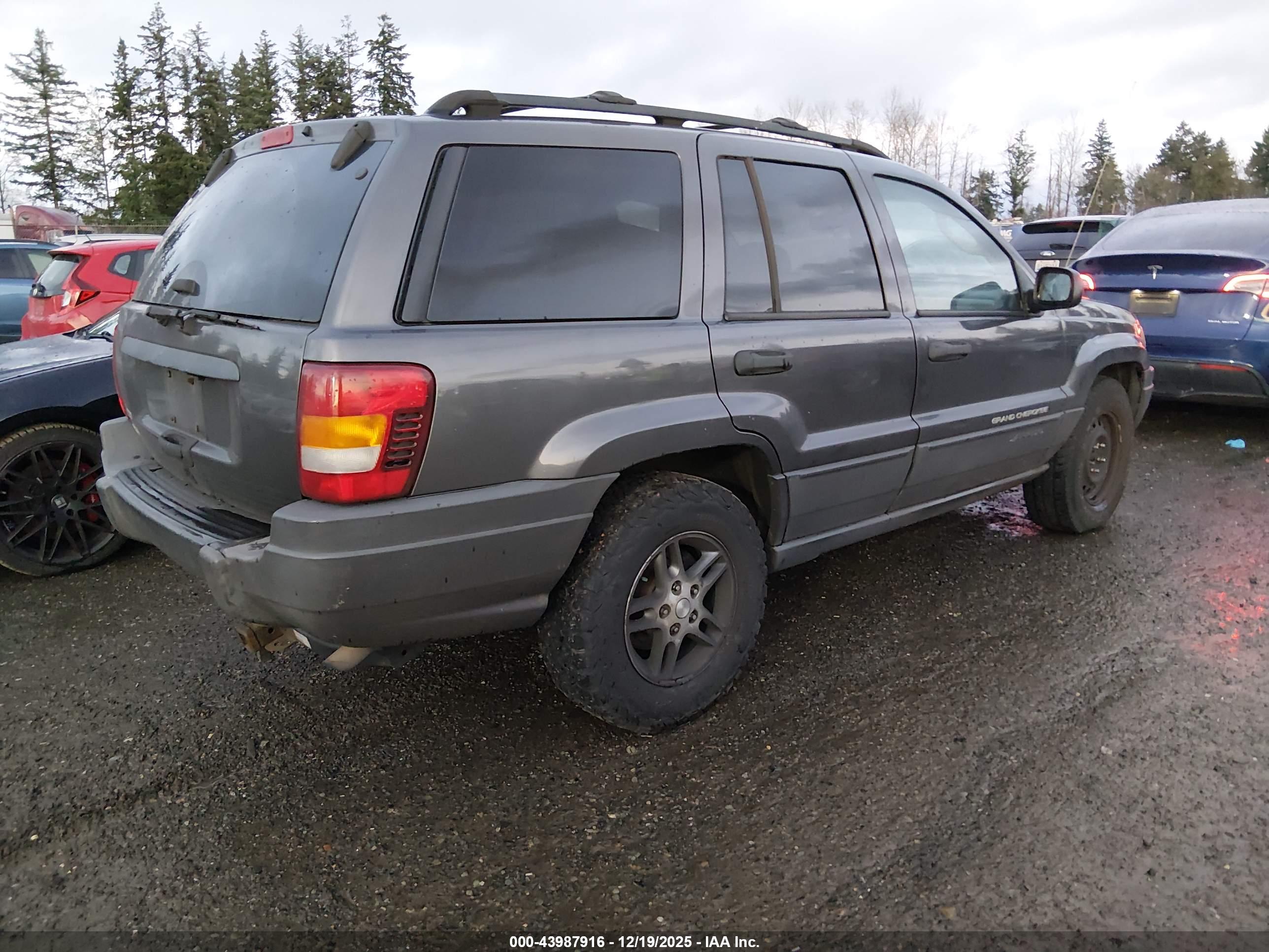 JEEP GRAND image 4