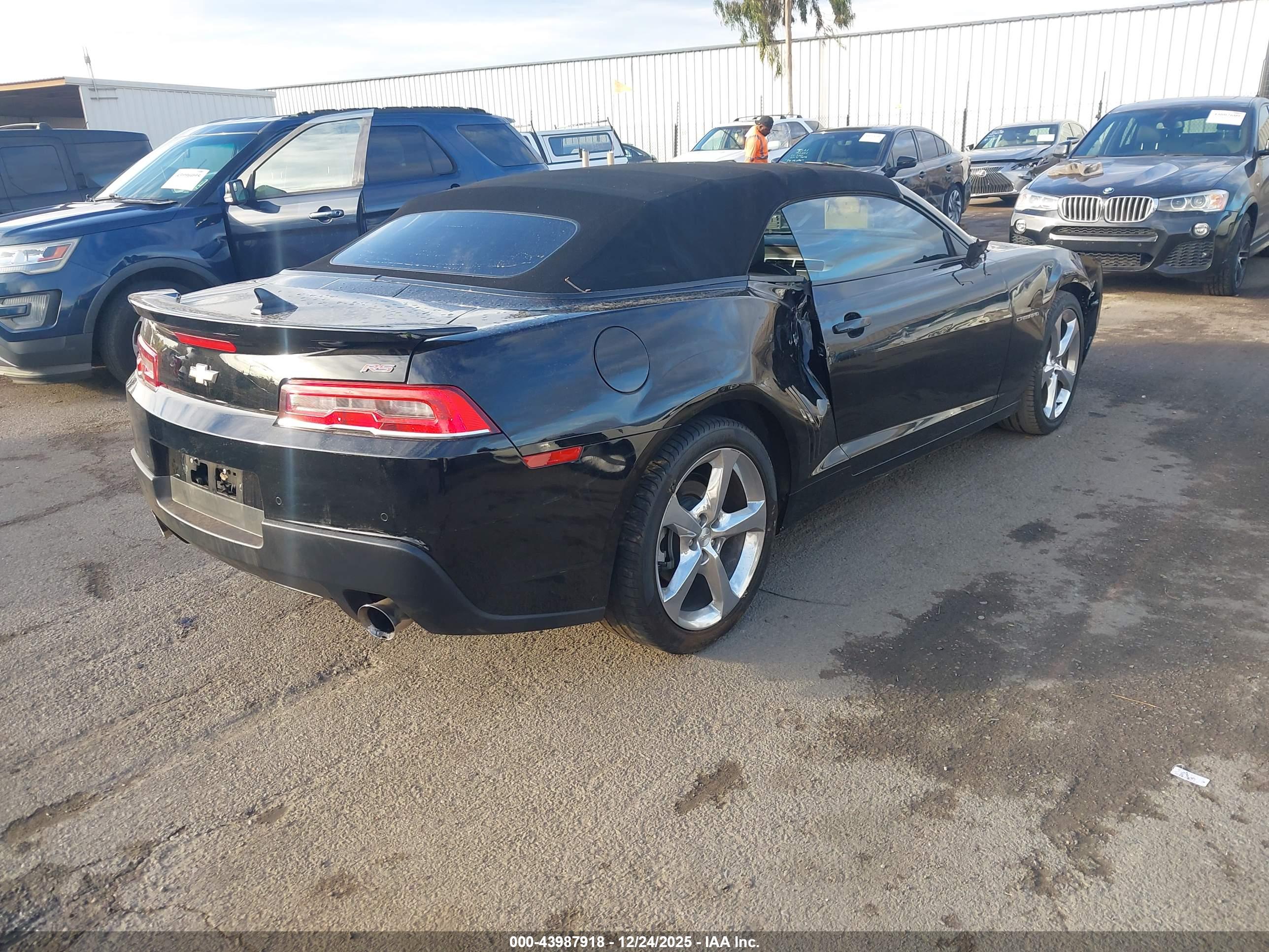 CHEVROLET CAMARO image 4