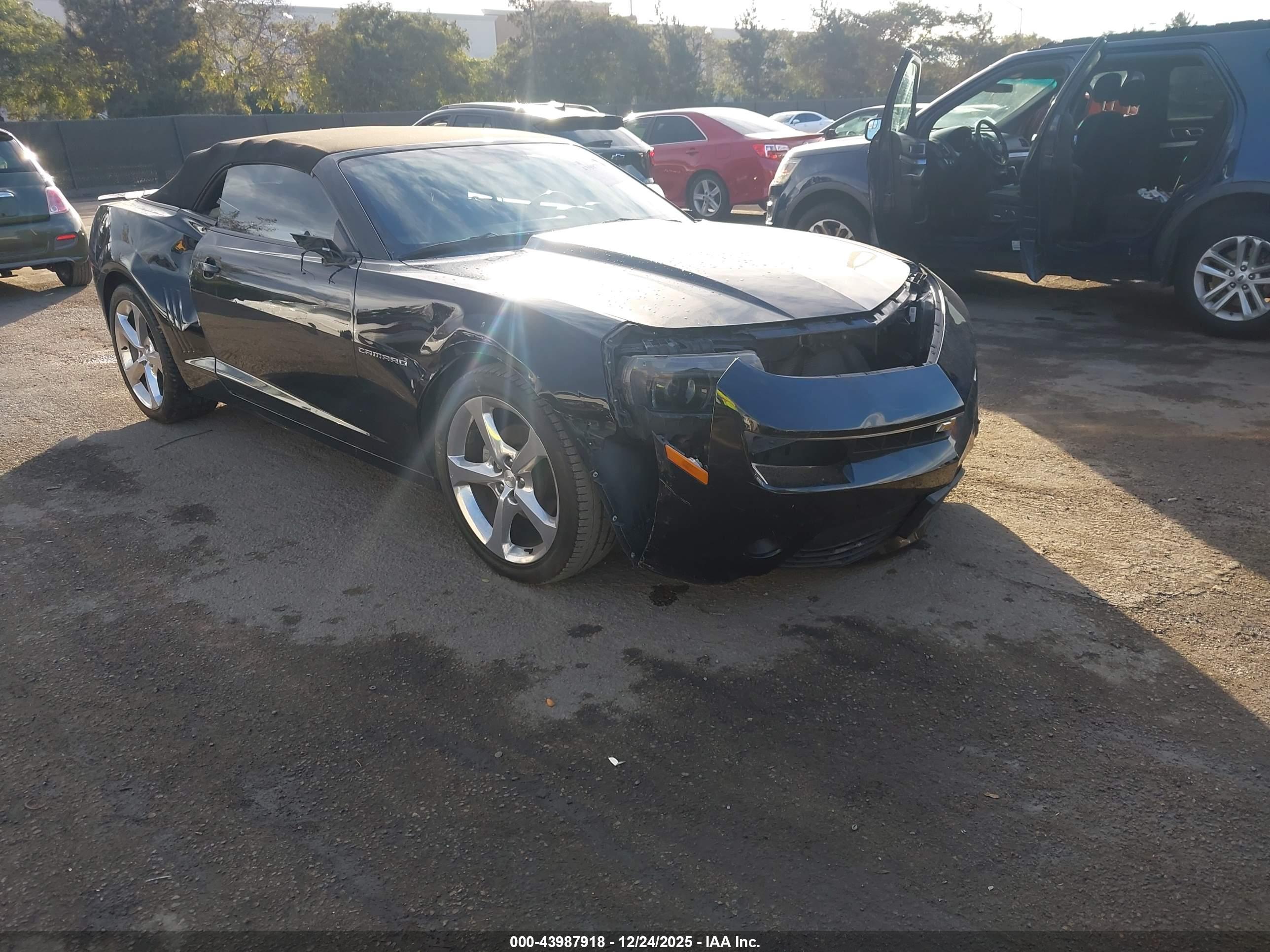 CHEVROLET CAMARO image 6