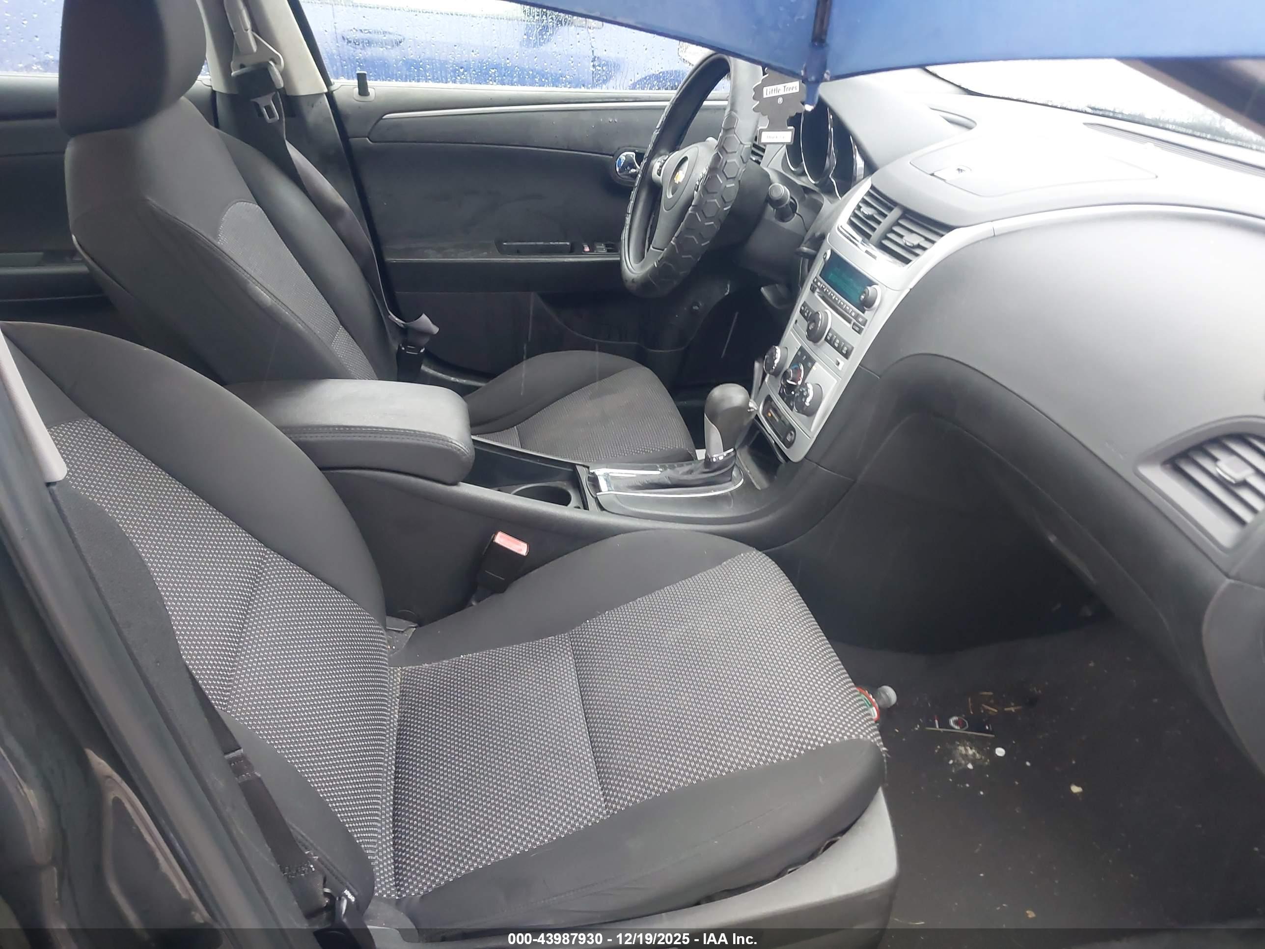 CHEVROLET MALIBU image 5