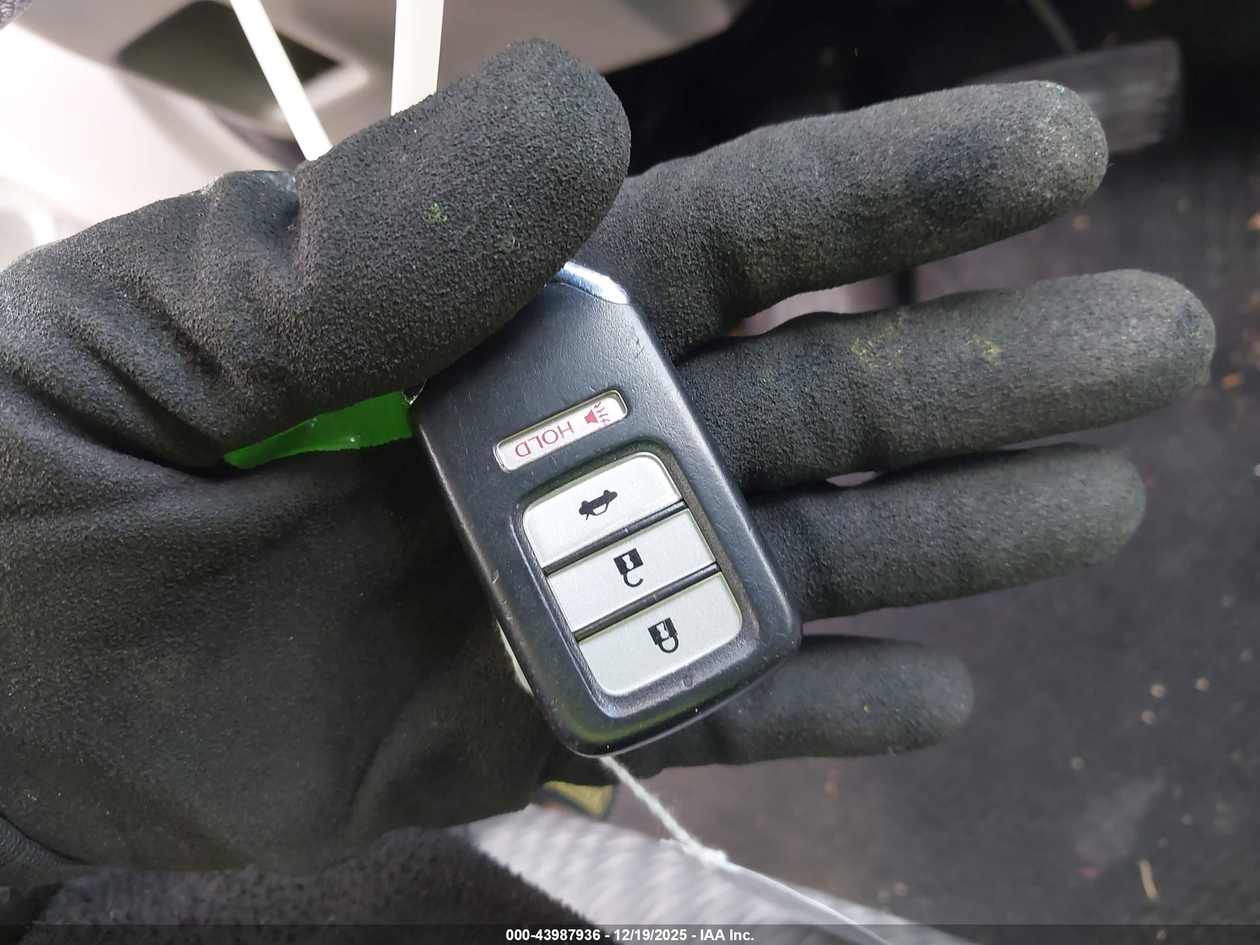HONDA CIVIC image 11