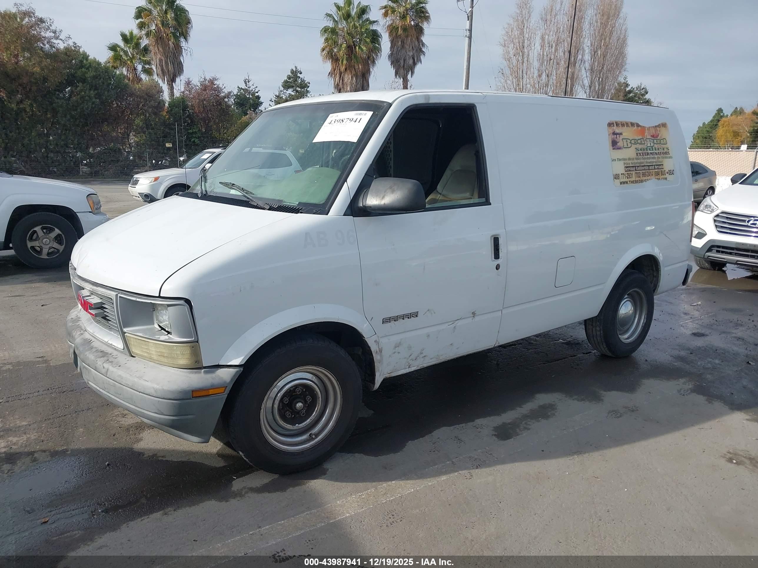 GMC SAFARI image 2