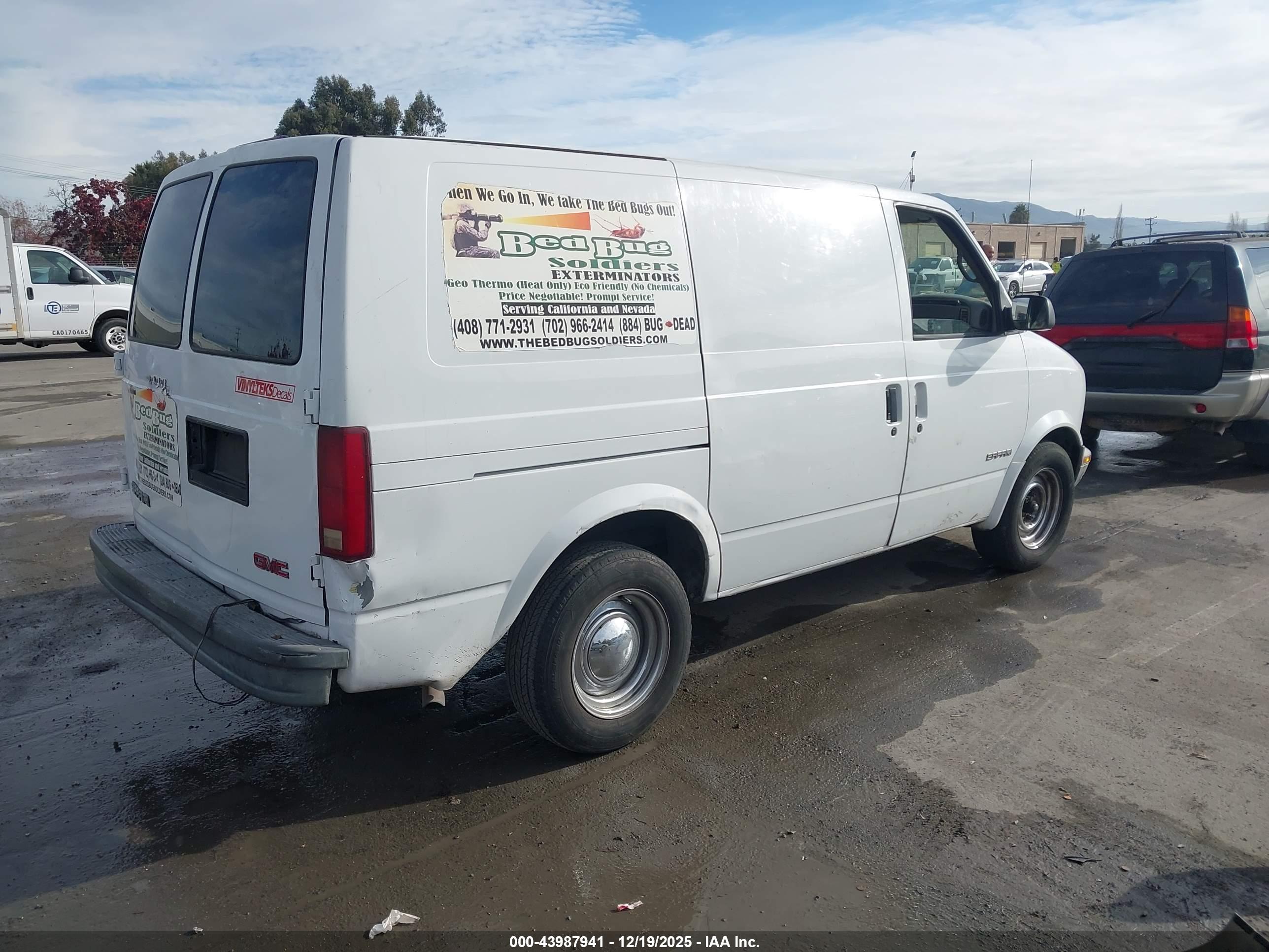 GMC SAFARI image 4